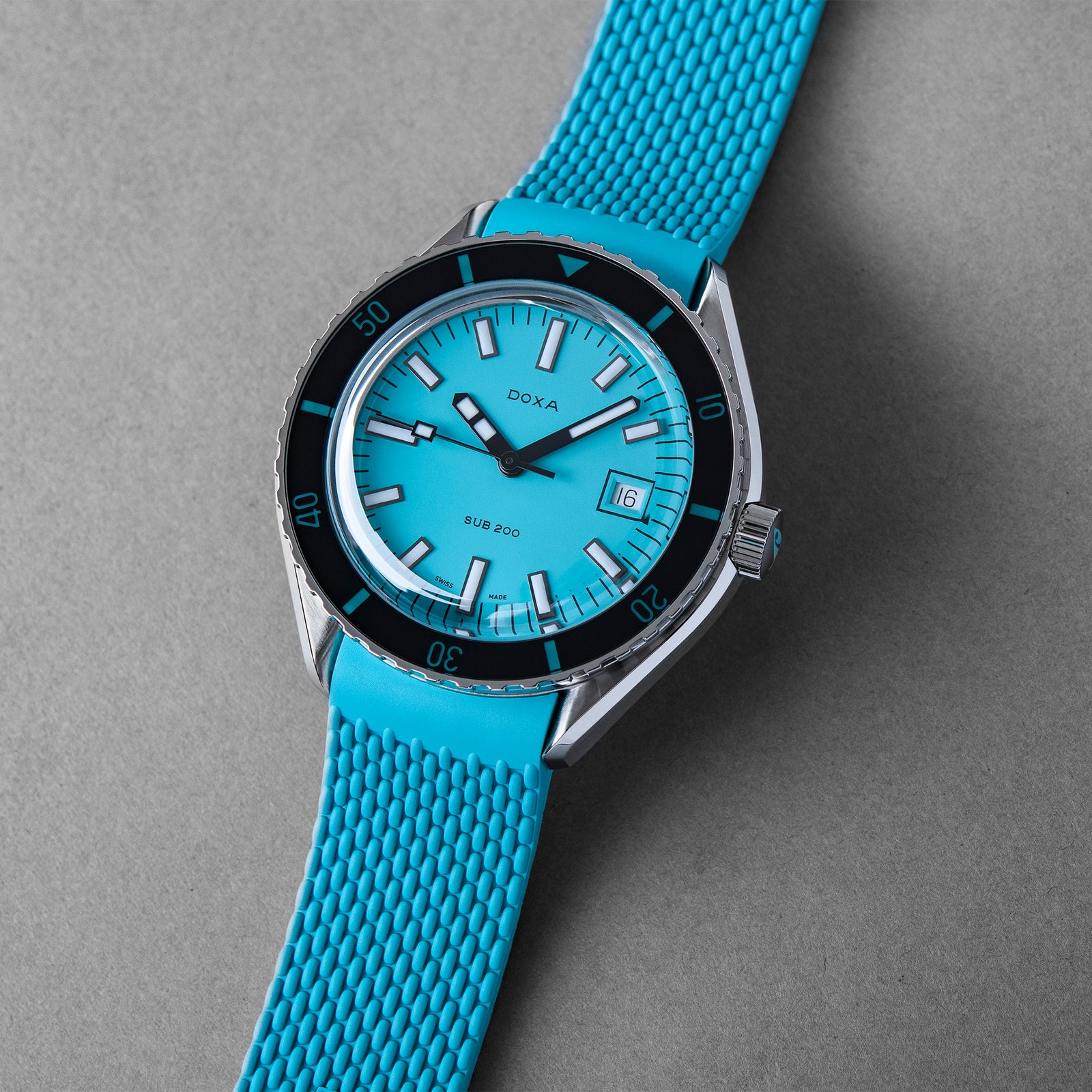 Doxa 200 - Aquamarine (Turquoise)