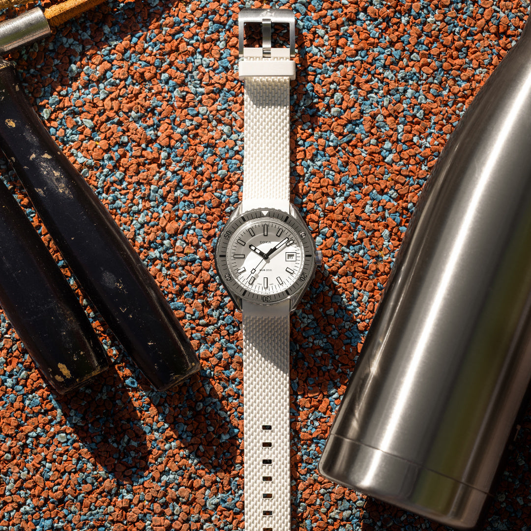 Doxa 200 - Whitepearl (White) Steel Bezel