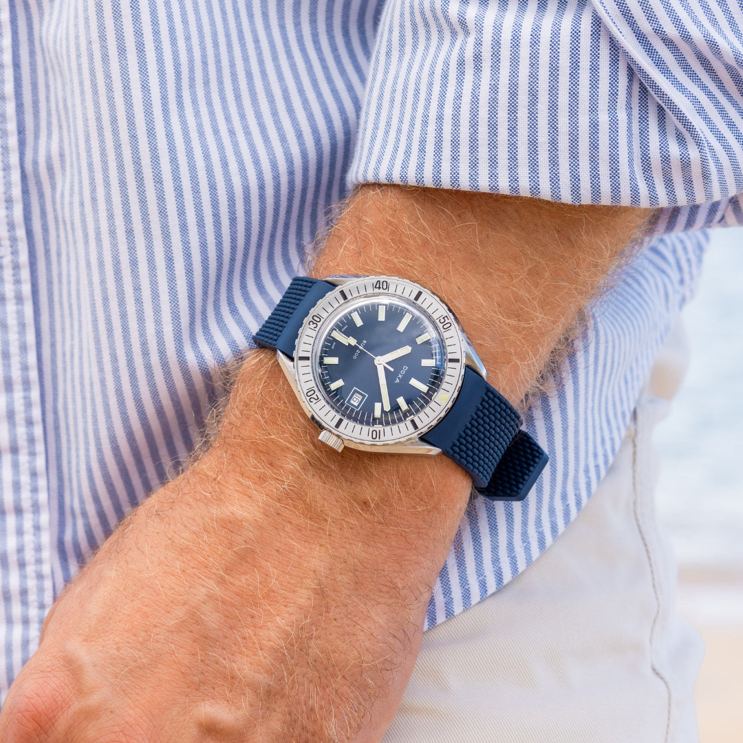 Doxa 200 - Carribean (Navy Blue) Steel Bezel