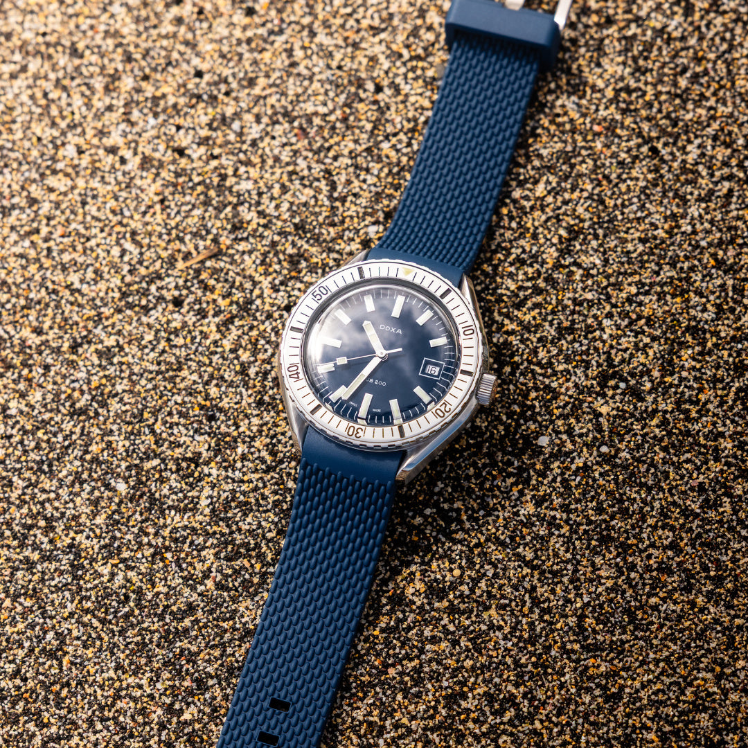 Doxa 200 - Carribean (Navy Blue) Steel Bezel