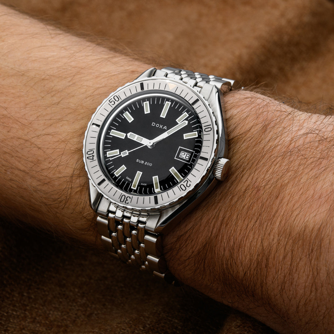Doxa 200 - Sharkhunter (Black) Steel Bezel