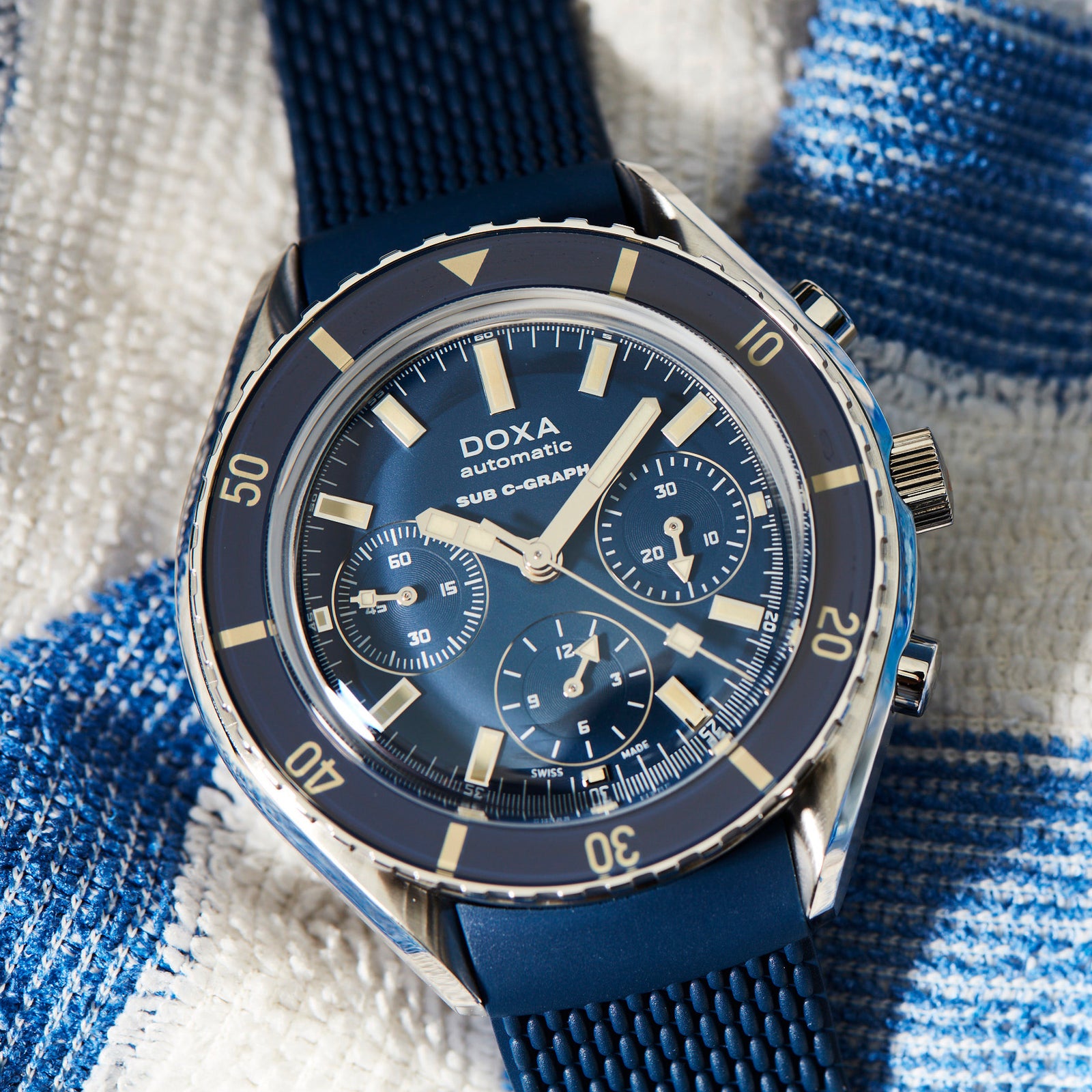 Doxa 200 C-Graph - Carribean (Navy blue)