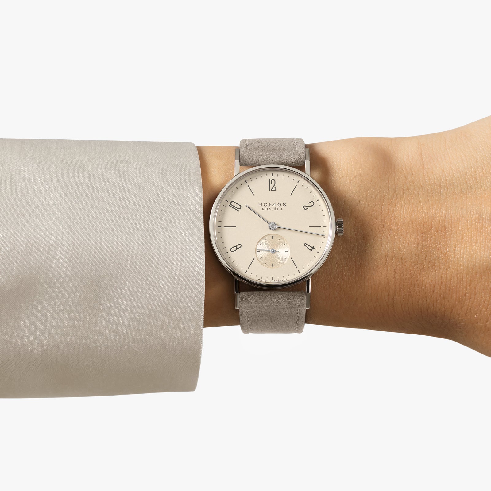 NOMOS - Tangente 33 (World Champagne) Ref 150/151