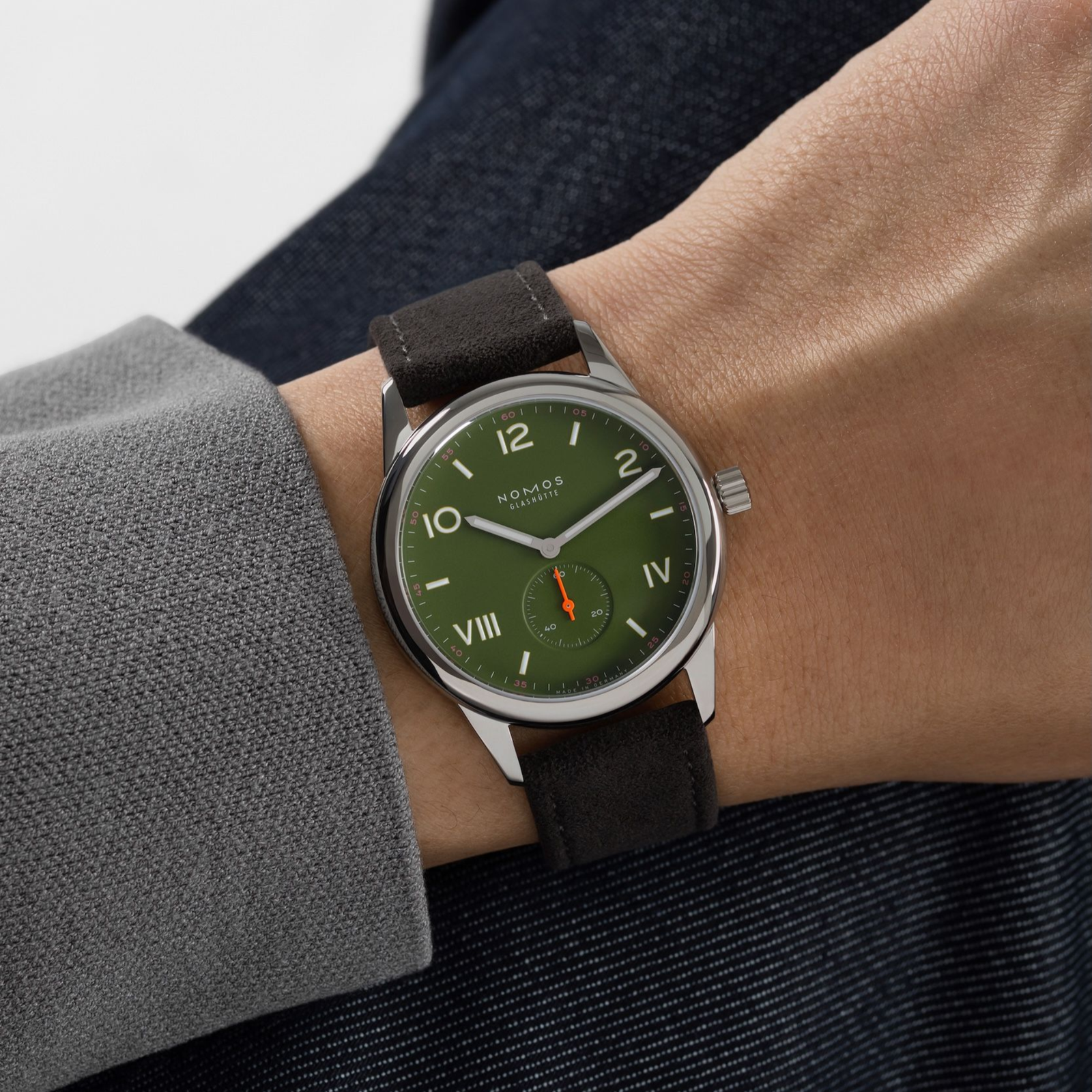 NOMOS - Club Campus 38 All Olive  Ref: 739