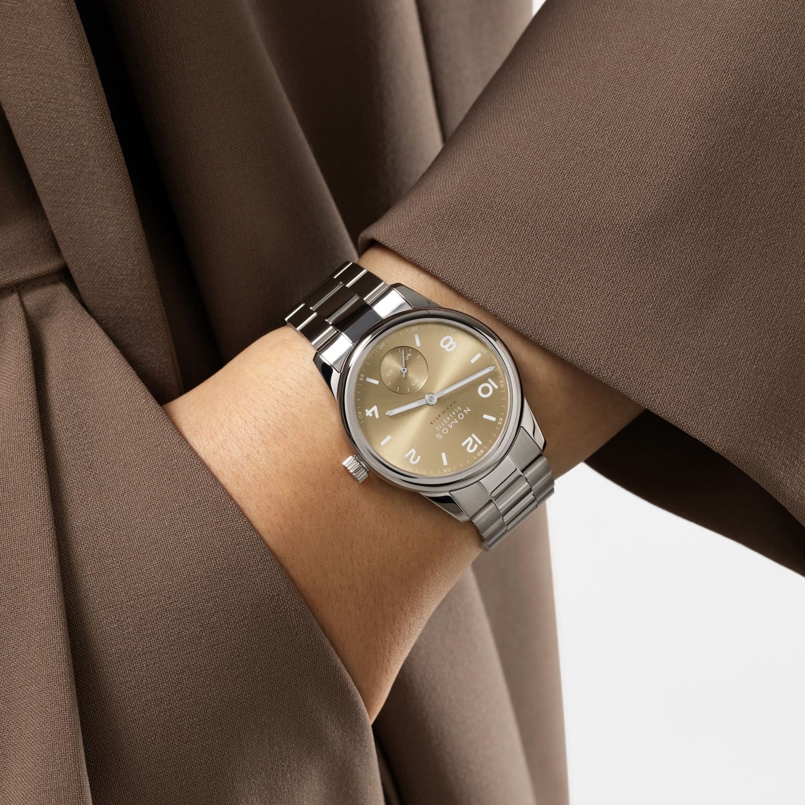NOMOS - Club Neomatik 34 Gold Ref: 755/755.SB