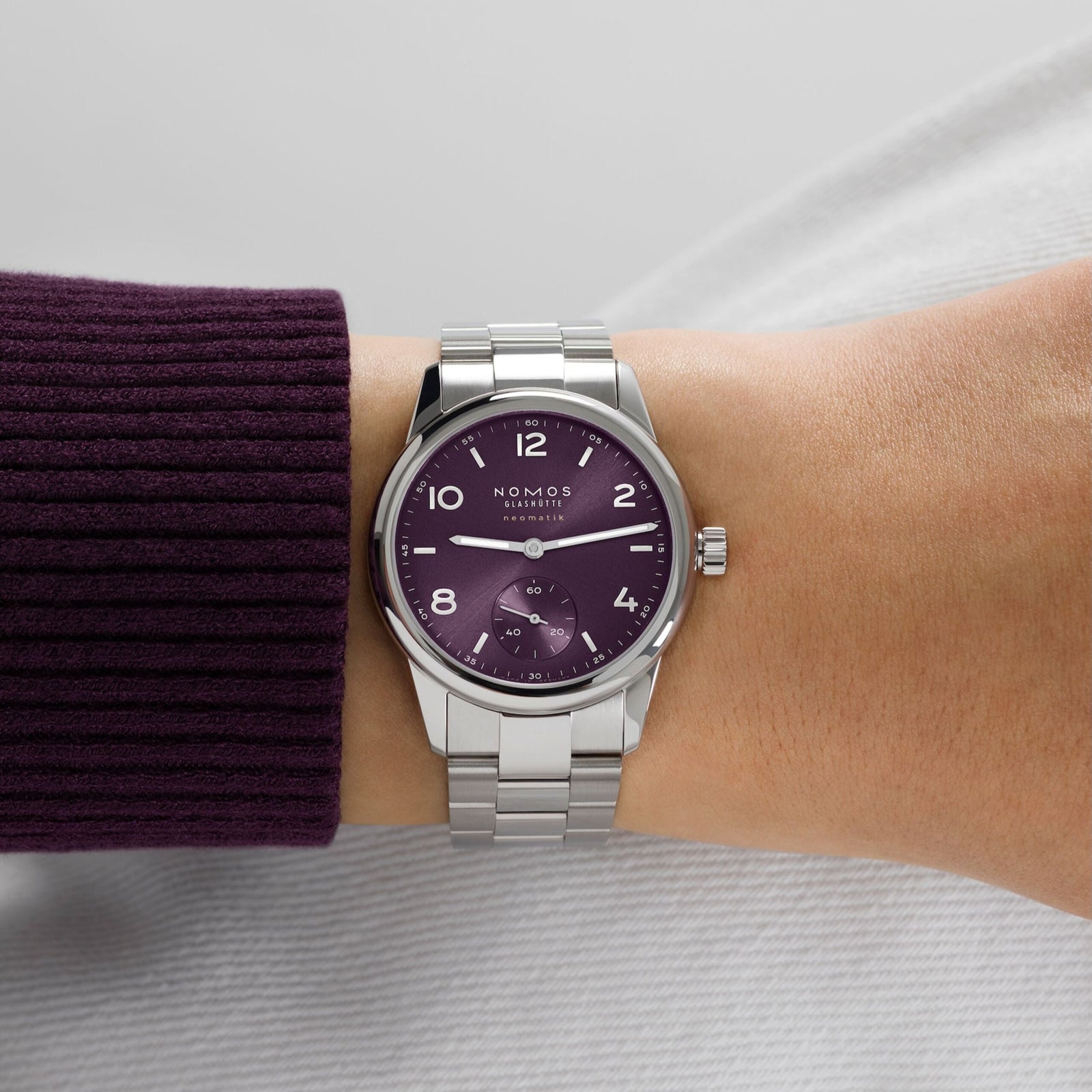 NOMOS - Club Neomatik 34 Purple Ref: 757/757.SB