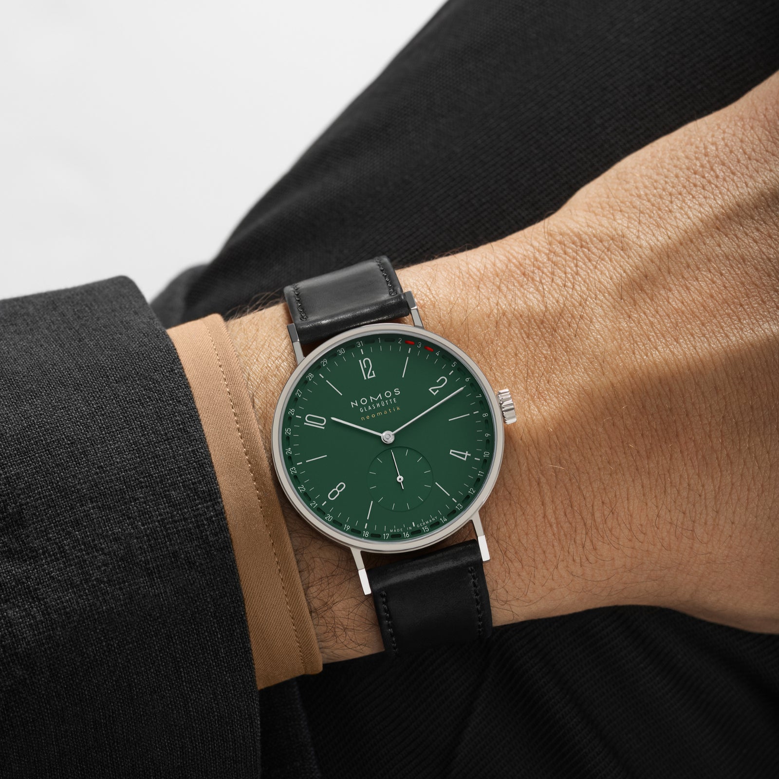 NOMOS - Tangente Neomatik Update Forest Green 38 Ref: 148
