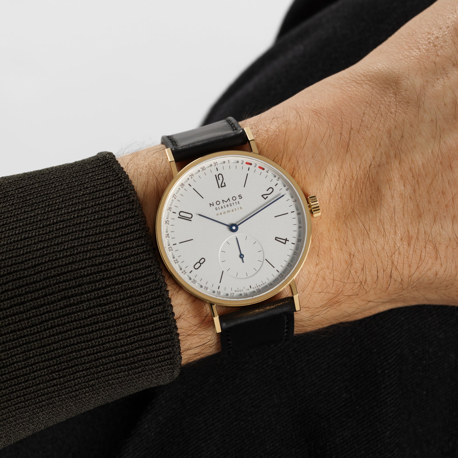 NOMOS - Tangente Gold Neomatik Update 38 Ref: 195