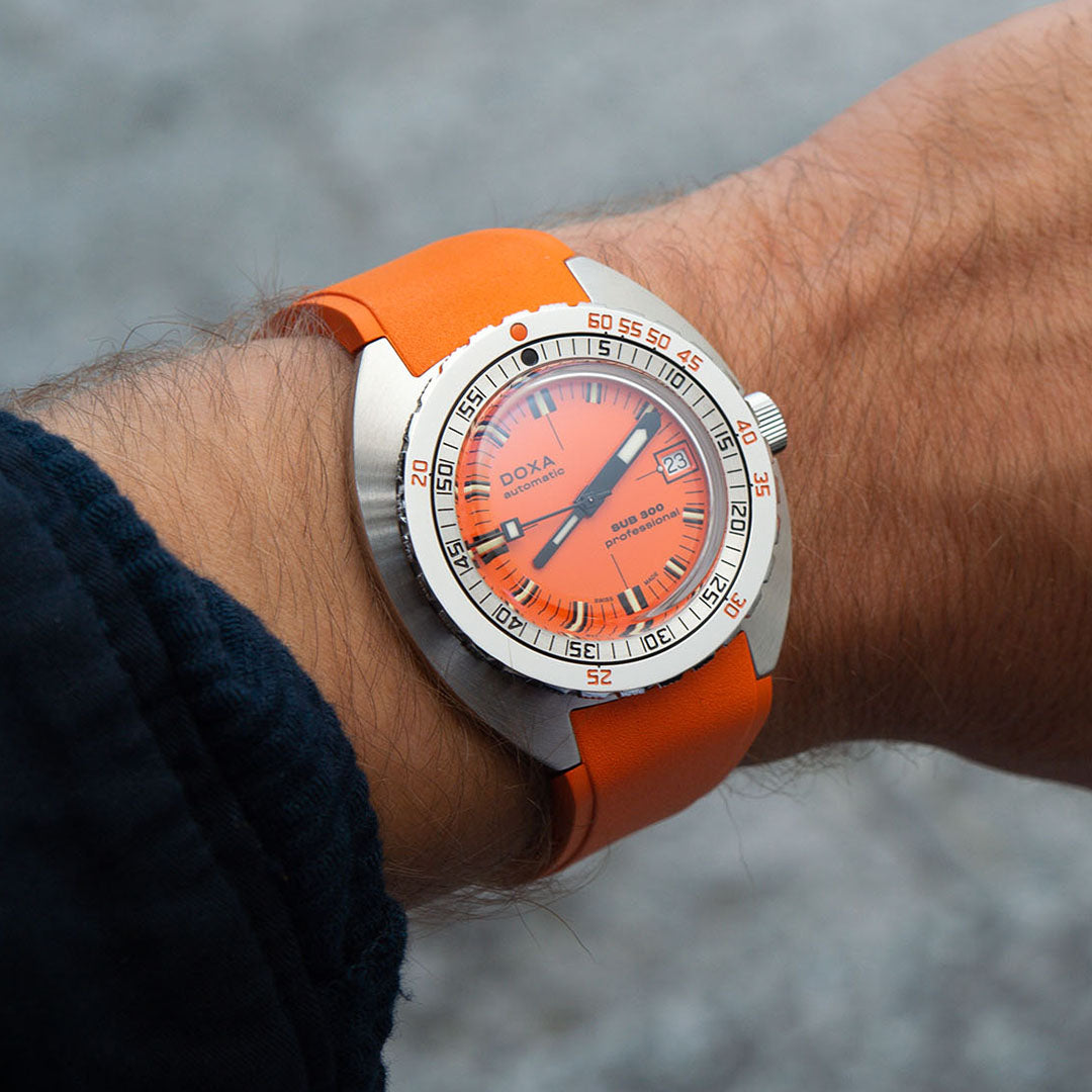 Doxa 300 Professional (Orange) – Roldorf - Main Image