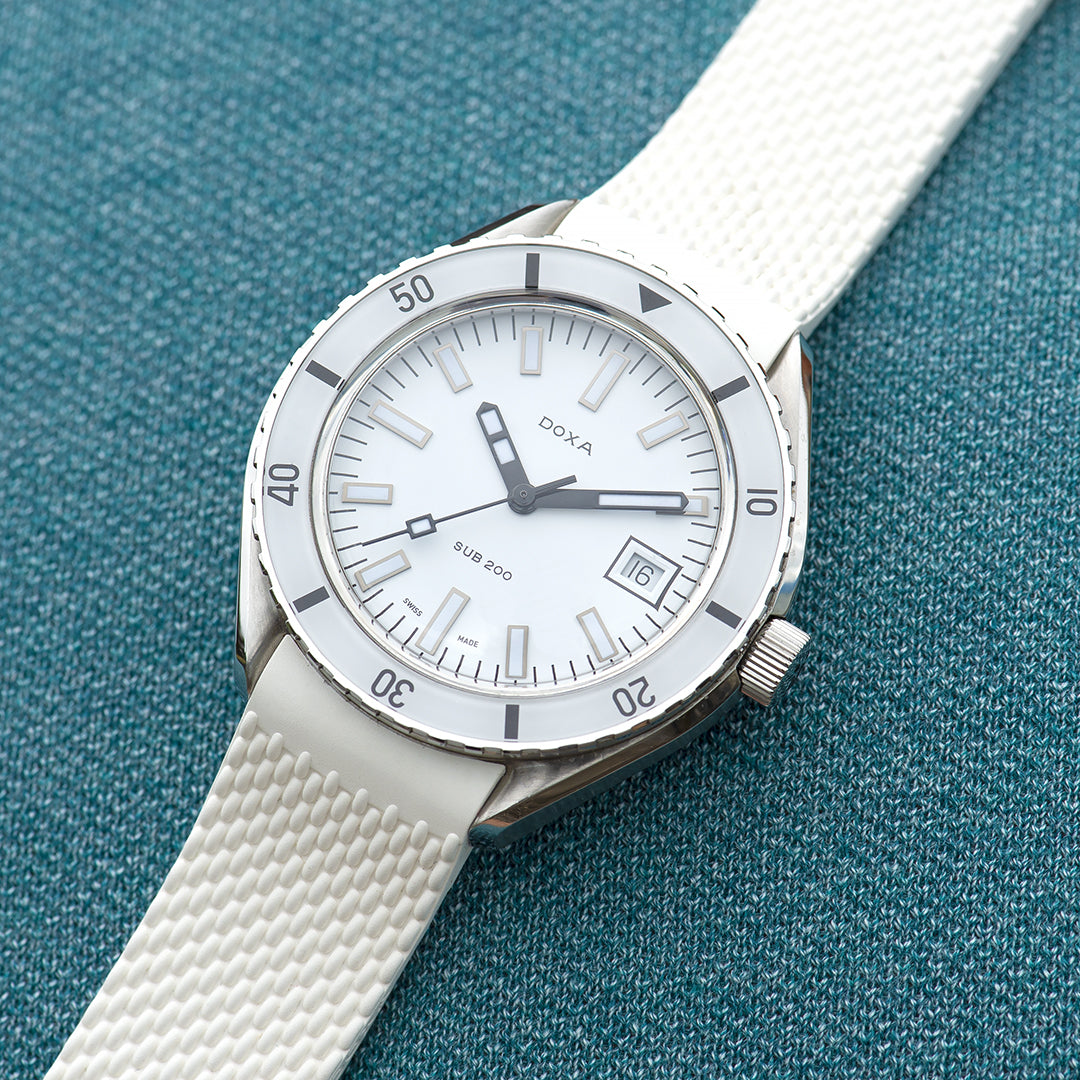 Doxa 200 - Whitepearl (White)