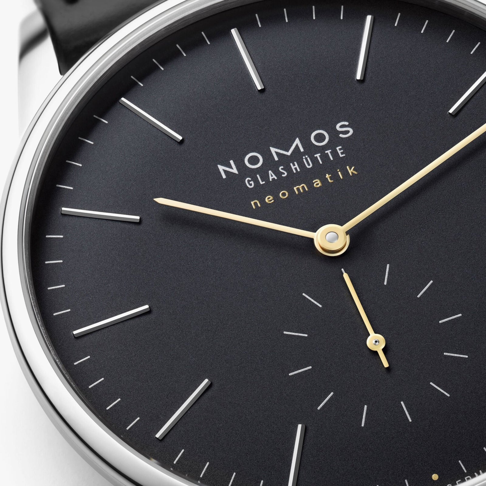 NOMOS - Orion Neomatik New Black Date 41mm
