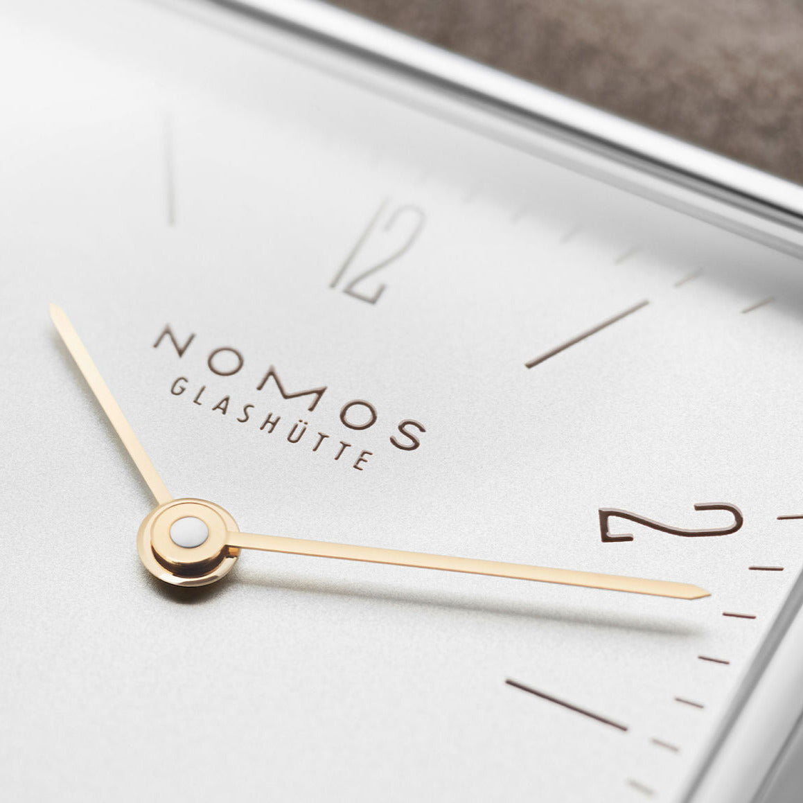 NOMOS - Tetra 27 DUO Ref: 405