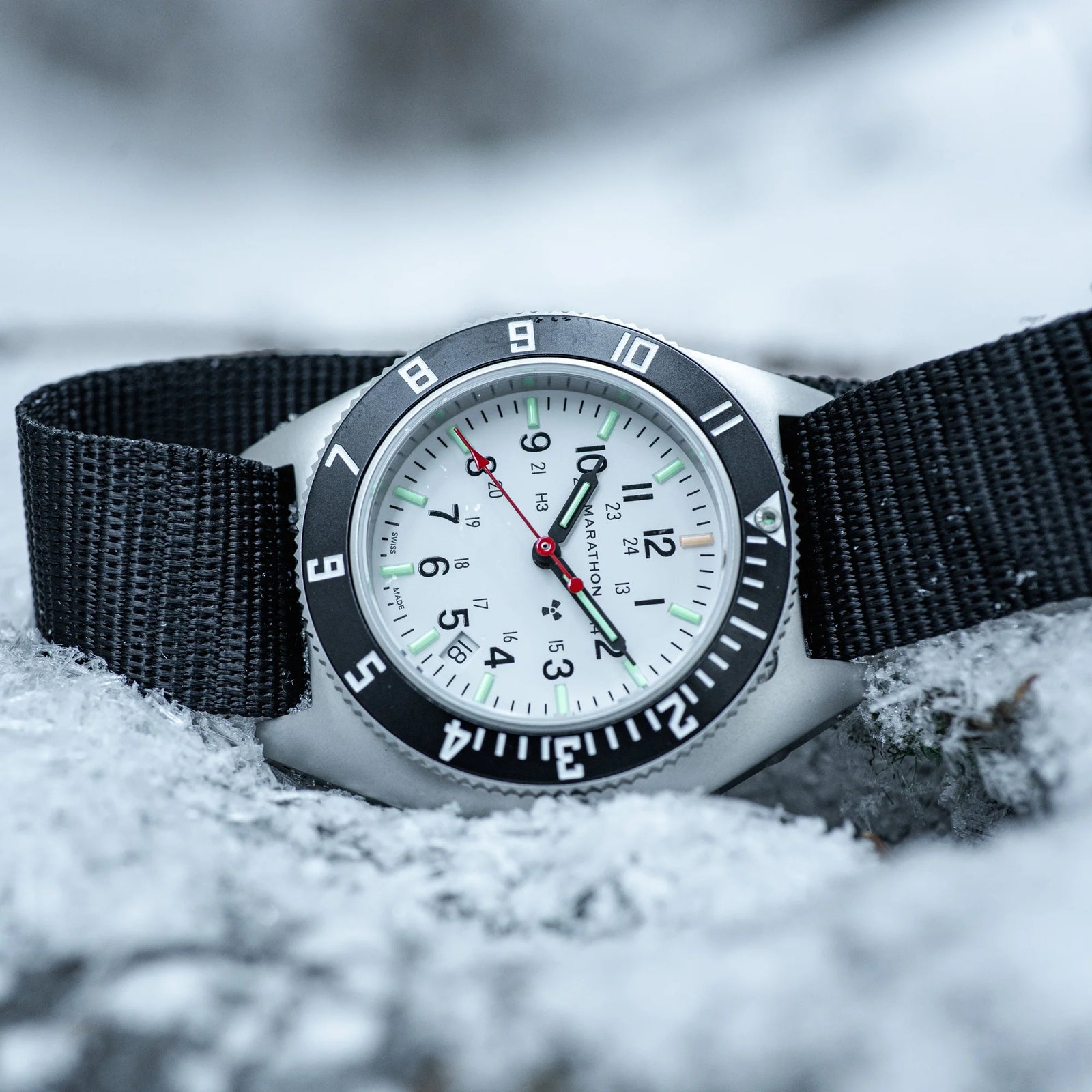 Marathon - 41 - SSNAV-D Pilot's Quartz WW194013SS-0501