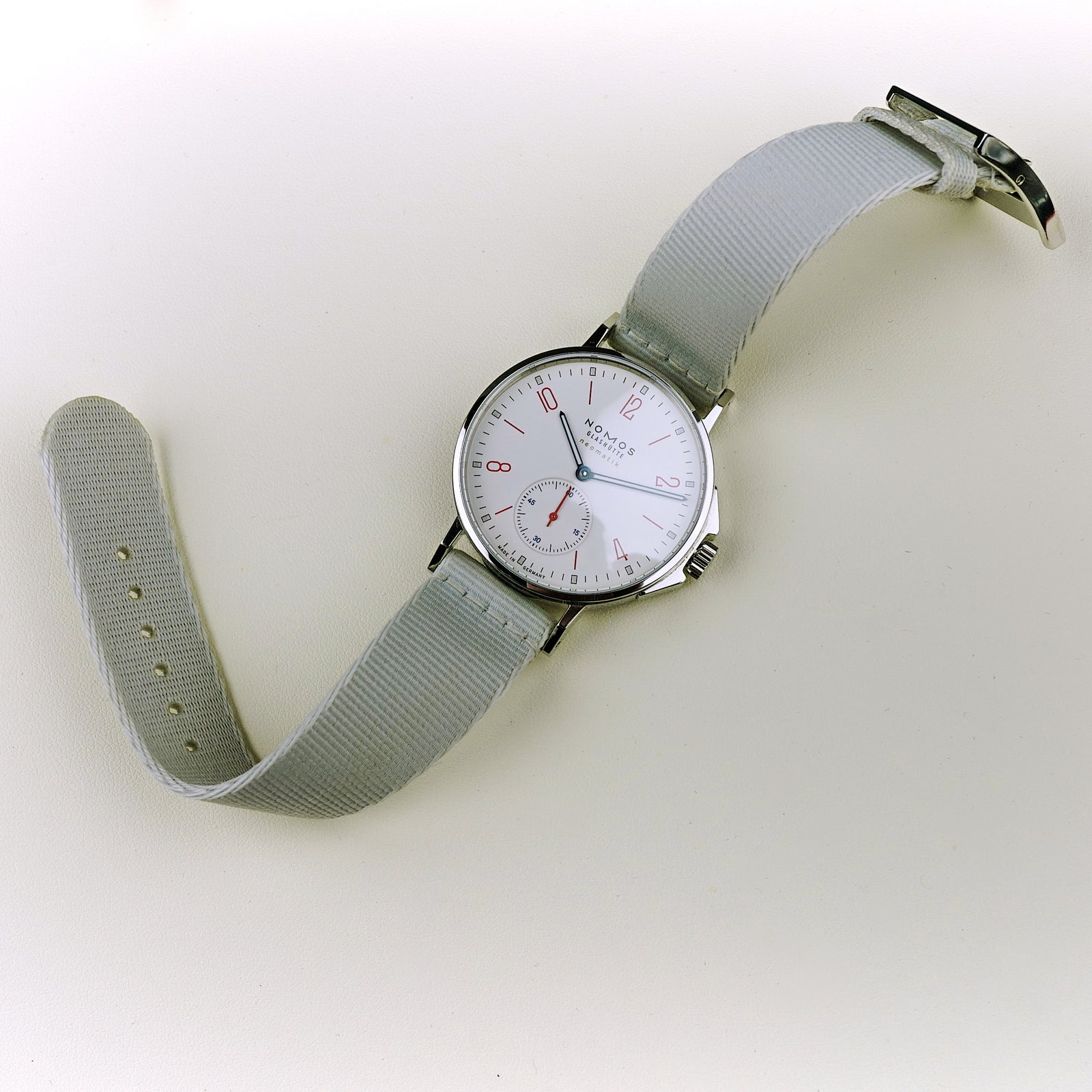 Nomos - Ahoi Neomatik Siren White Ref: 564