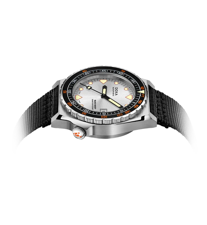 Doxa 600 T - Searambler (Silver)