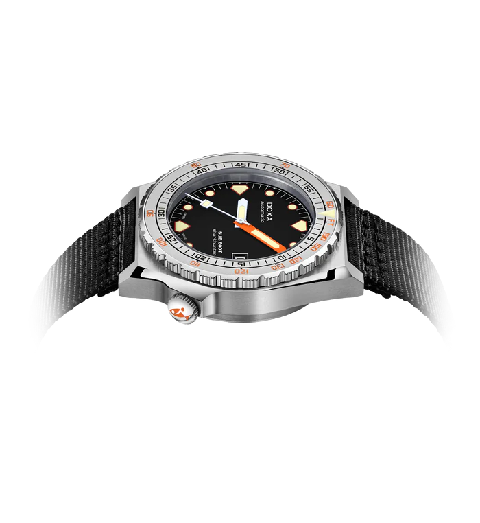 Doxa 600 T Sharkhunter (Black) – Roldorf - Main Image