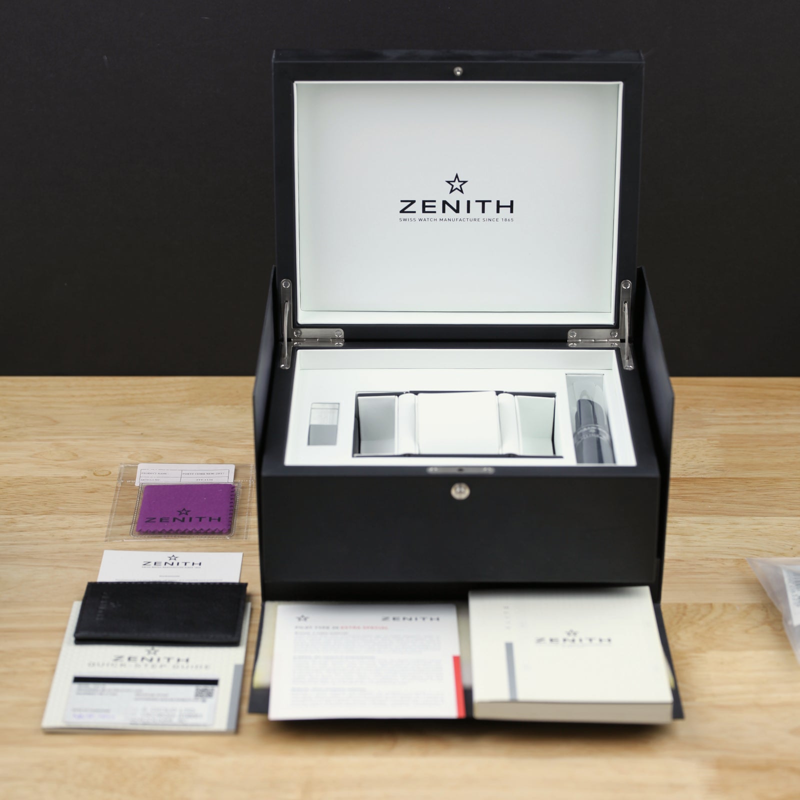 Zenith - Pilot 20 Extra special
