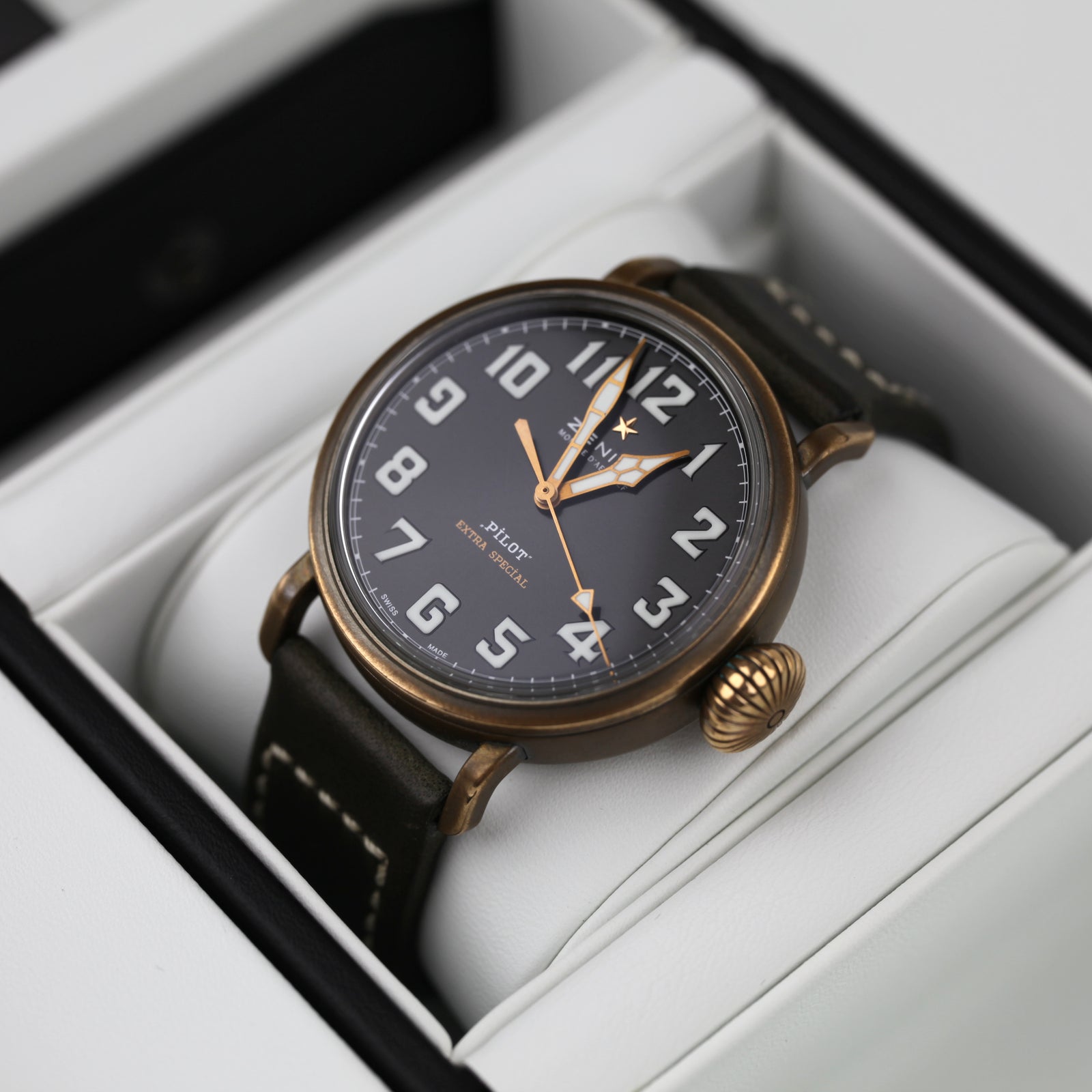 Zenith - Pilot 20 Extra special