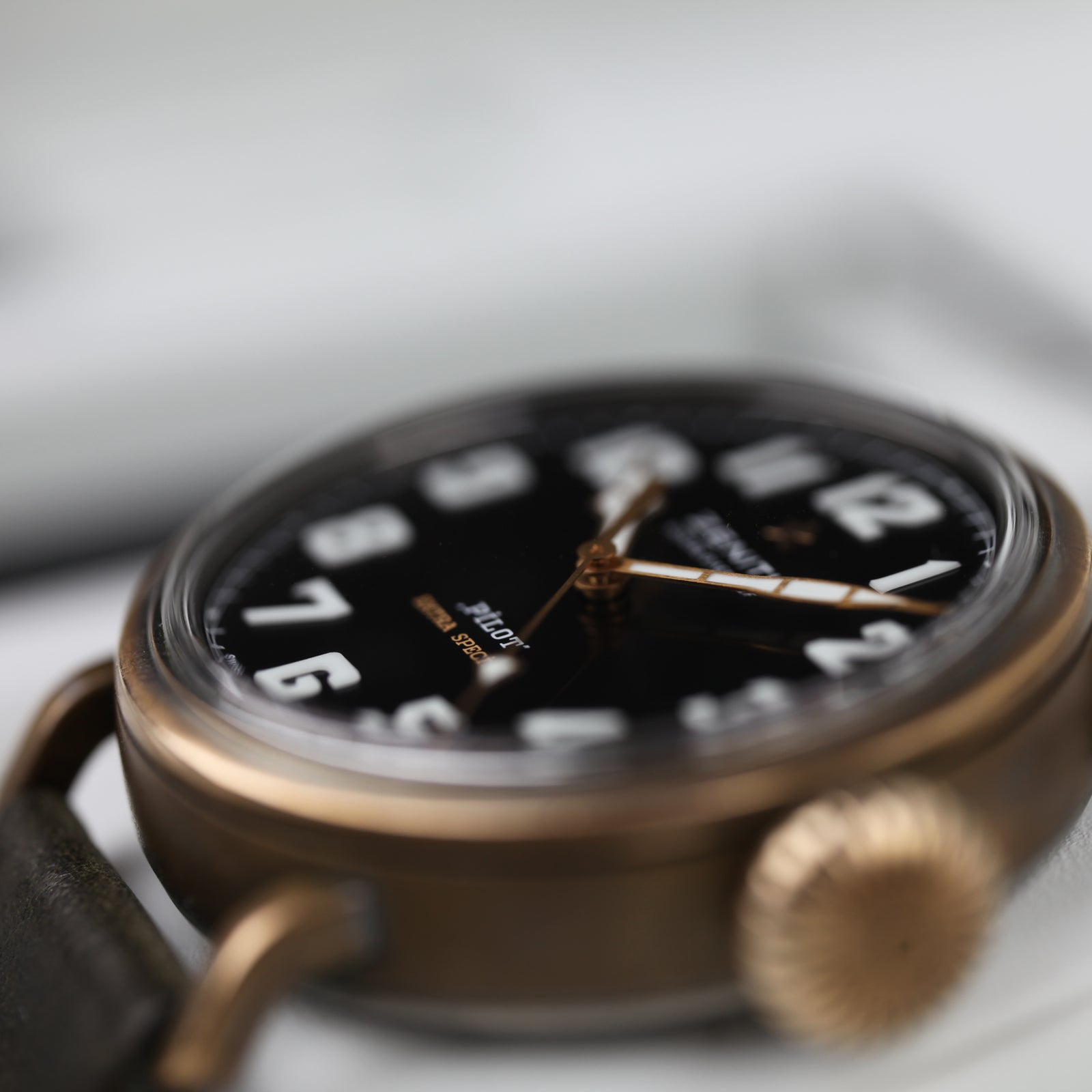 Zenith - Pilot 20 Extra special