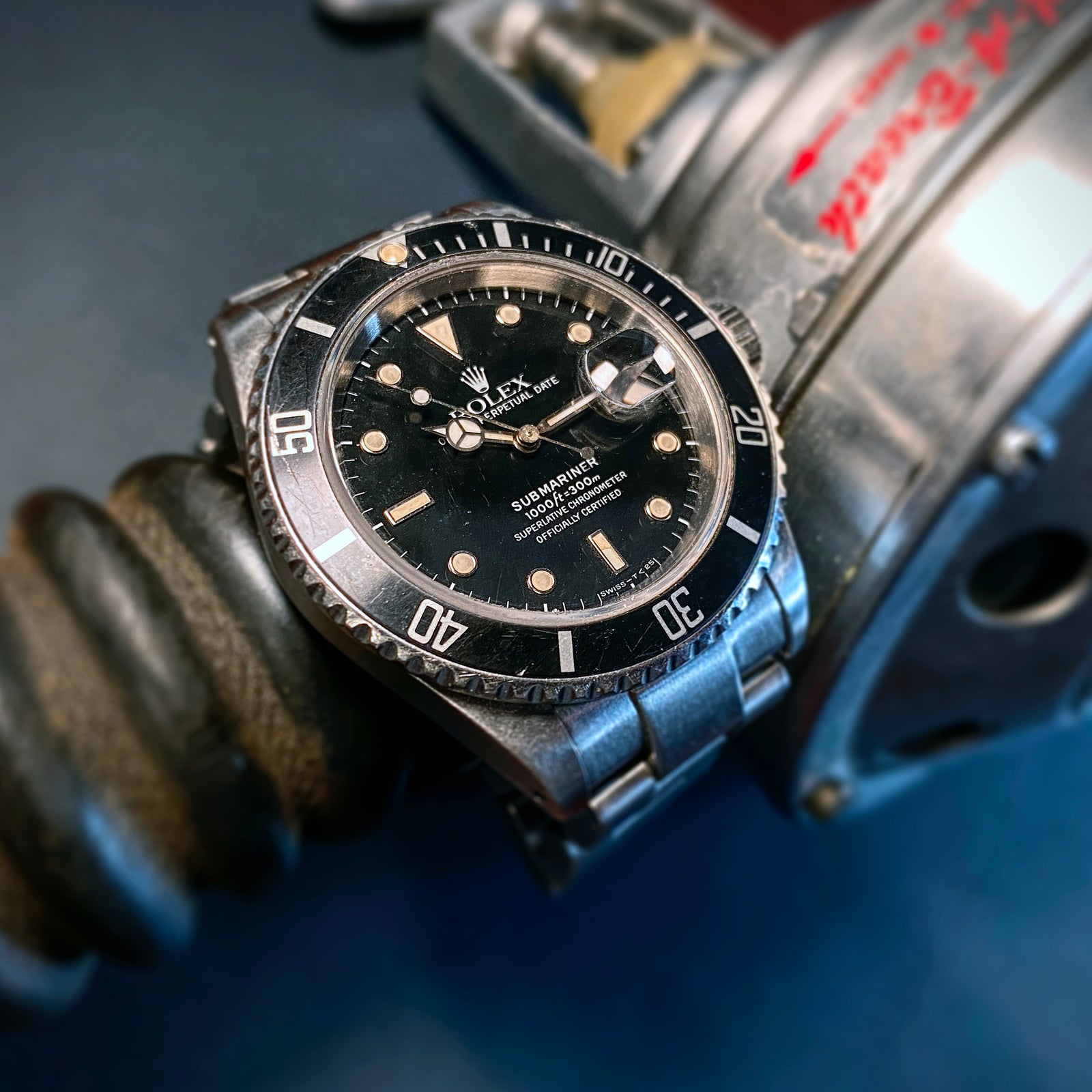 Rolex - Submariner 16610 Date