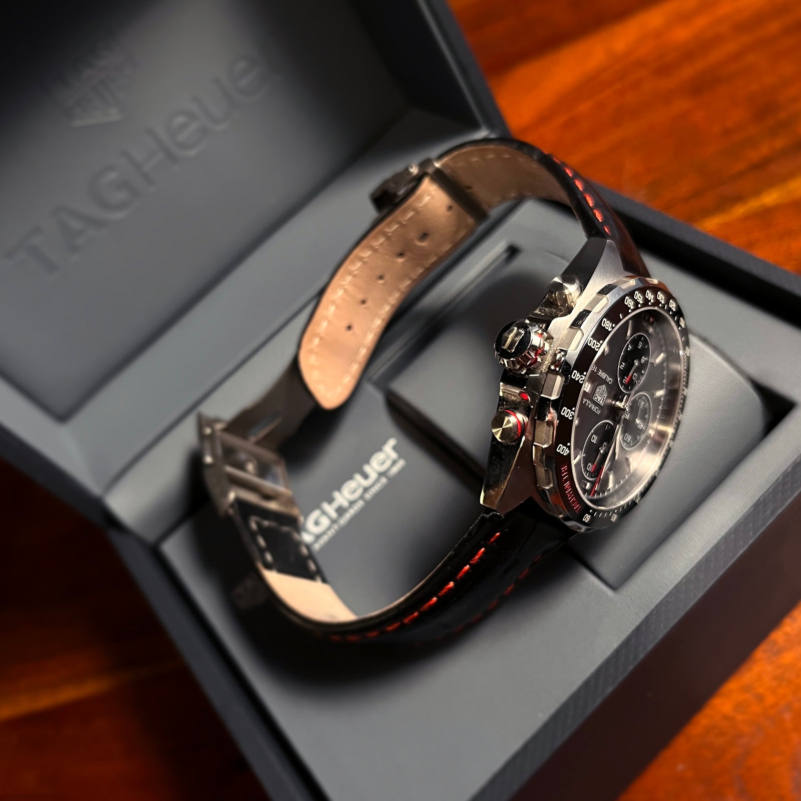 Tag formula 1 sales leather strap