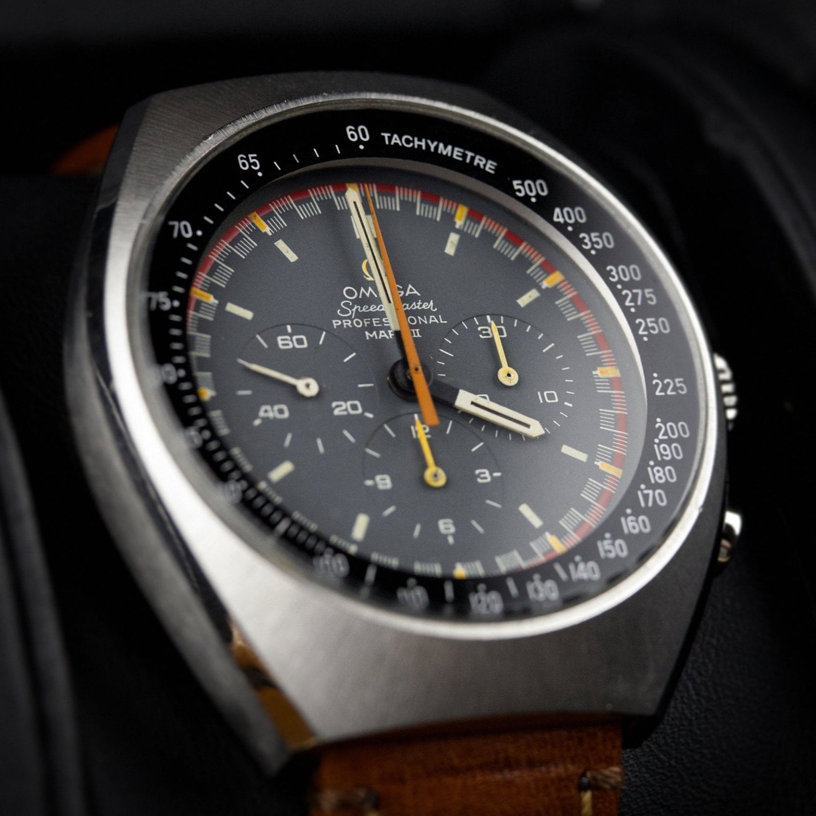 Omega - Speedmaster Mark II (racing)