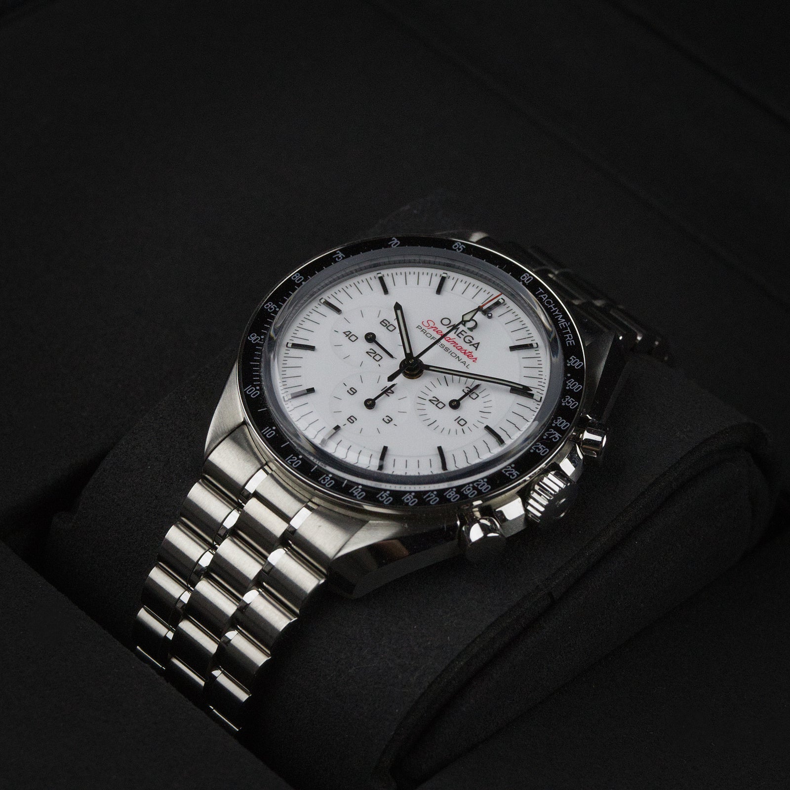 Omega Speedmaster Professional (White Dial)