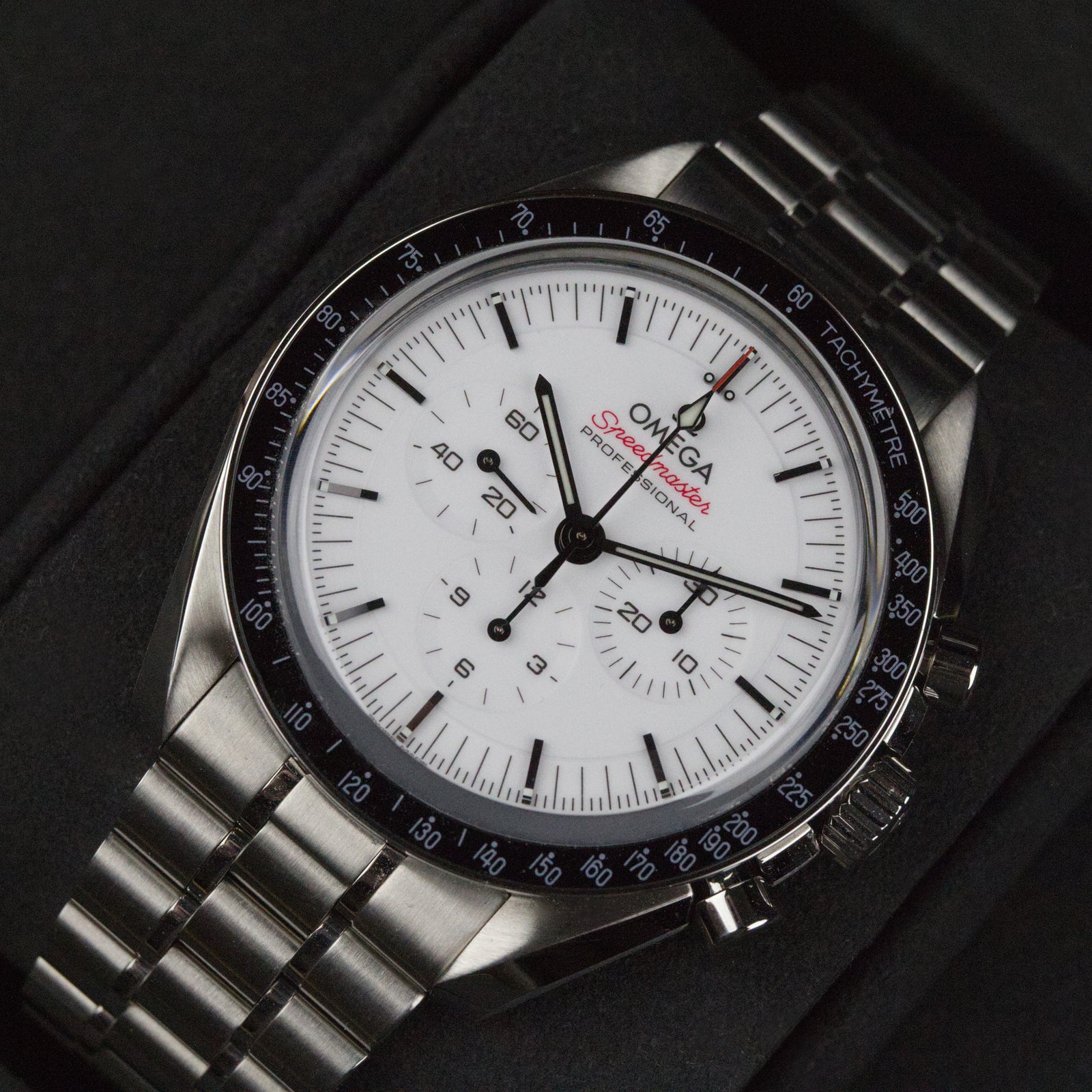 Omega Speedmaster Professional (White Dial)