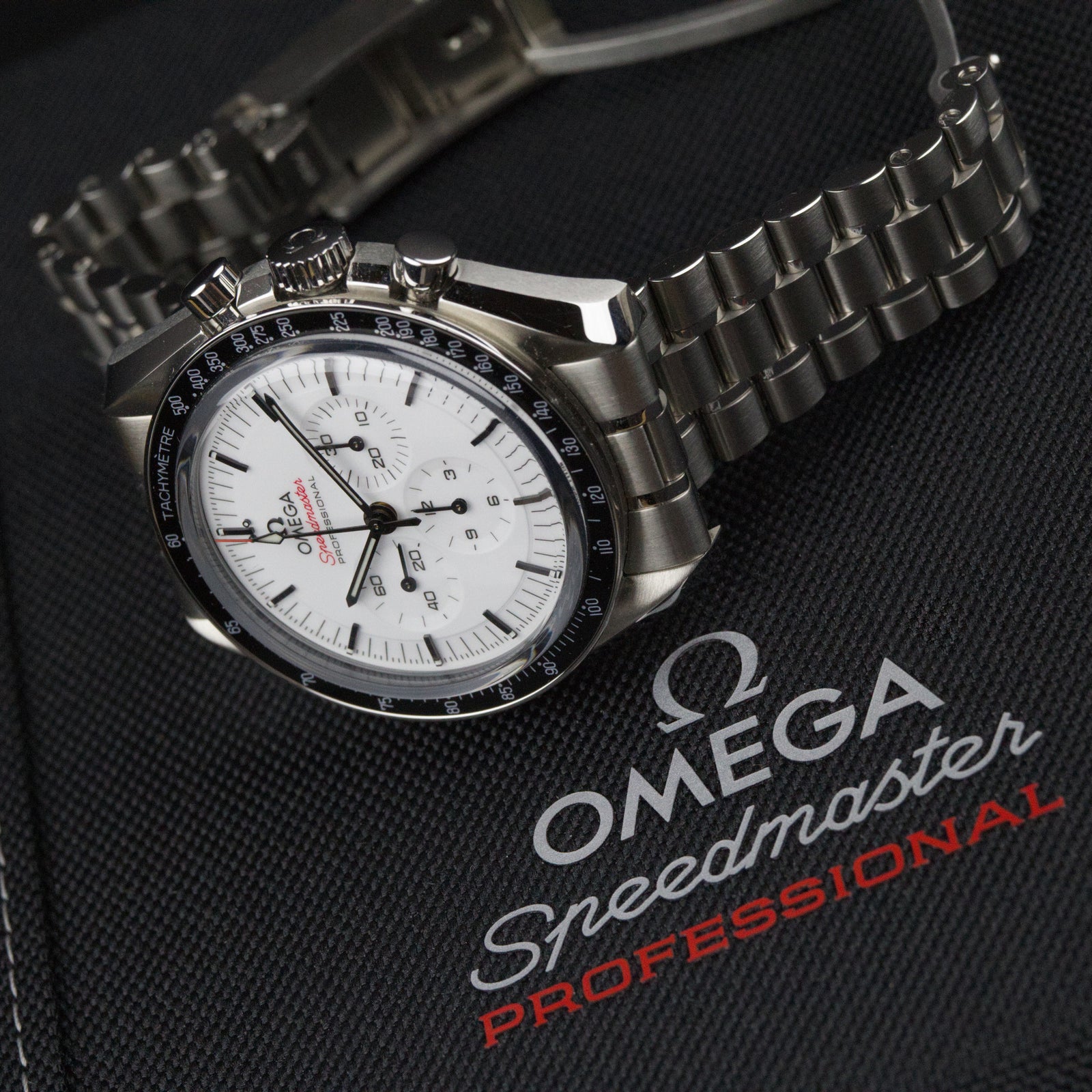 Omega Speedmaster Professional (White Dial)