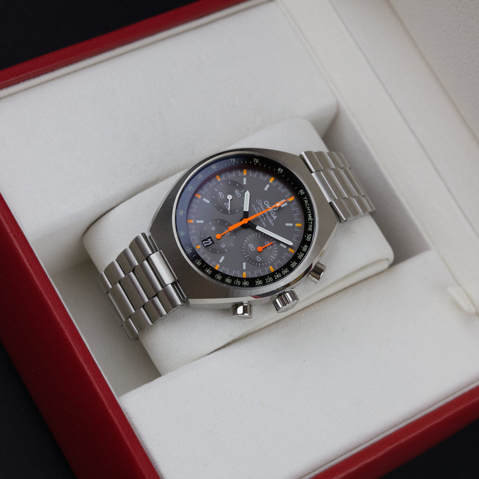 Omega - Speedmaster Mark II (Co-Axial)