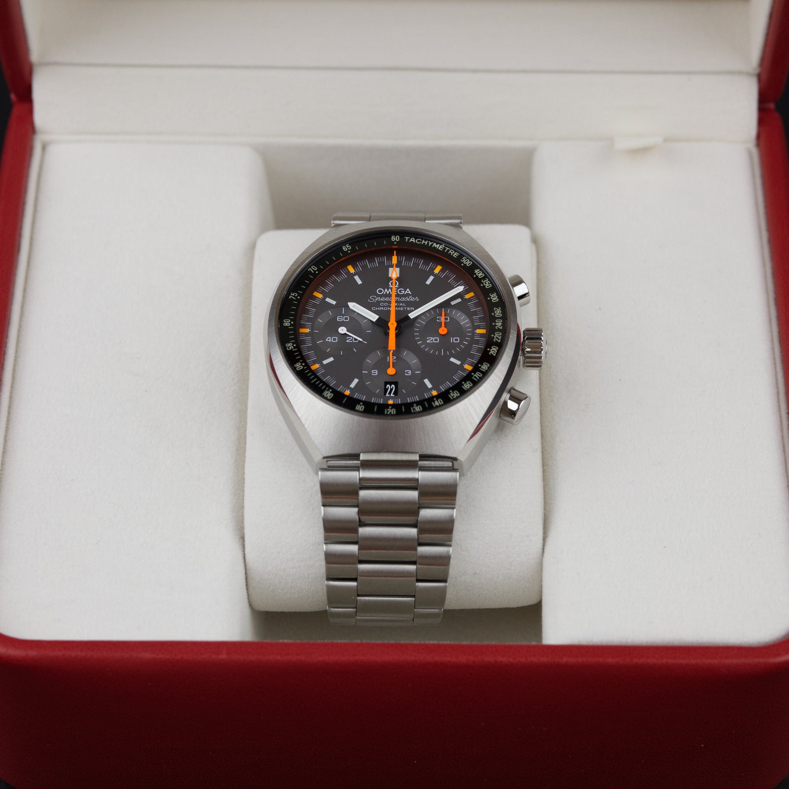Omega - Speedmaster Mark II (Co-Axial)