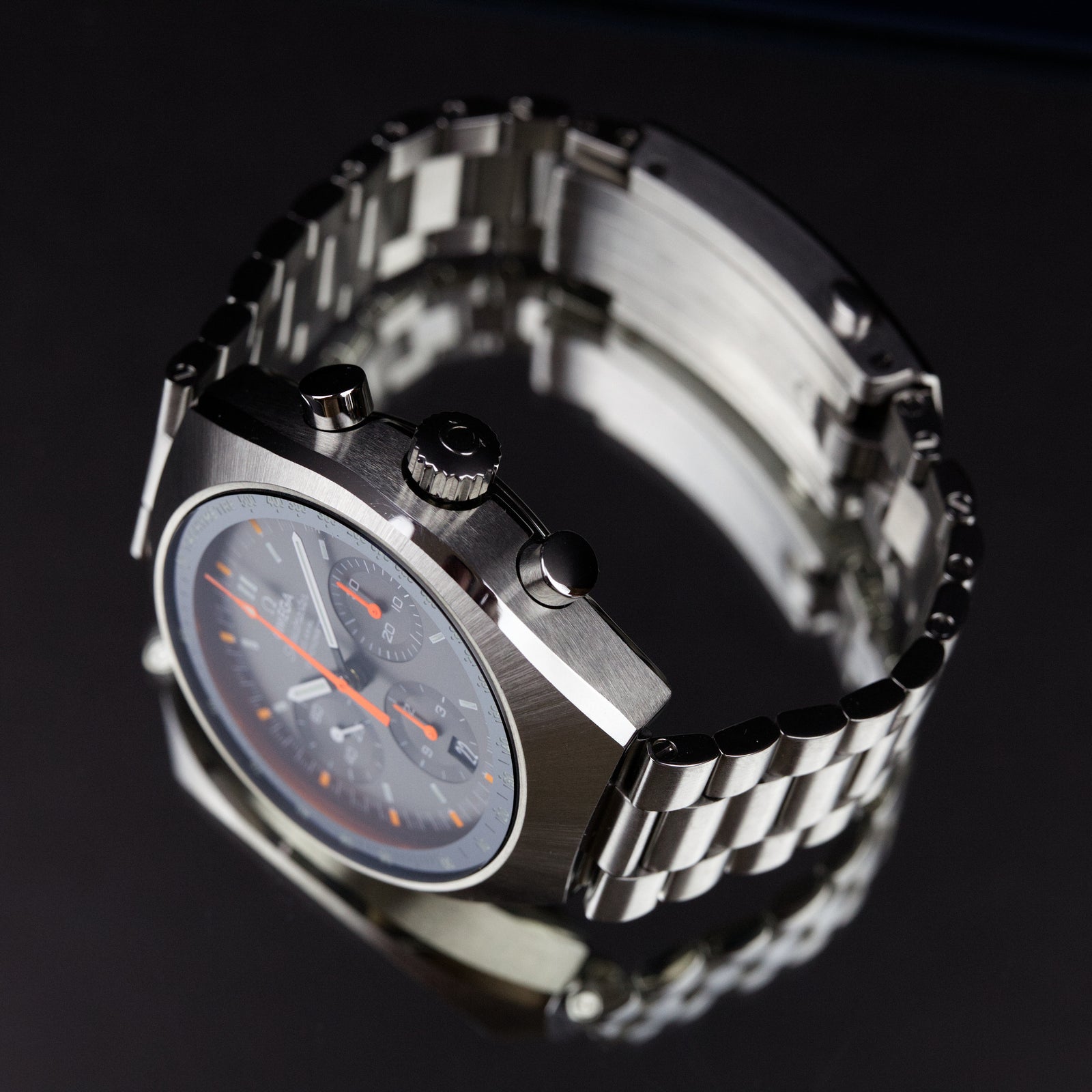 Omega - Speedmaster Mark II (Co-Axial)