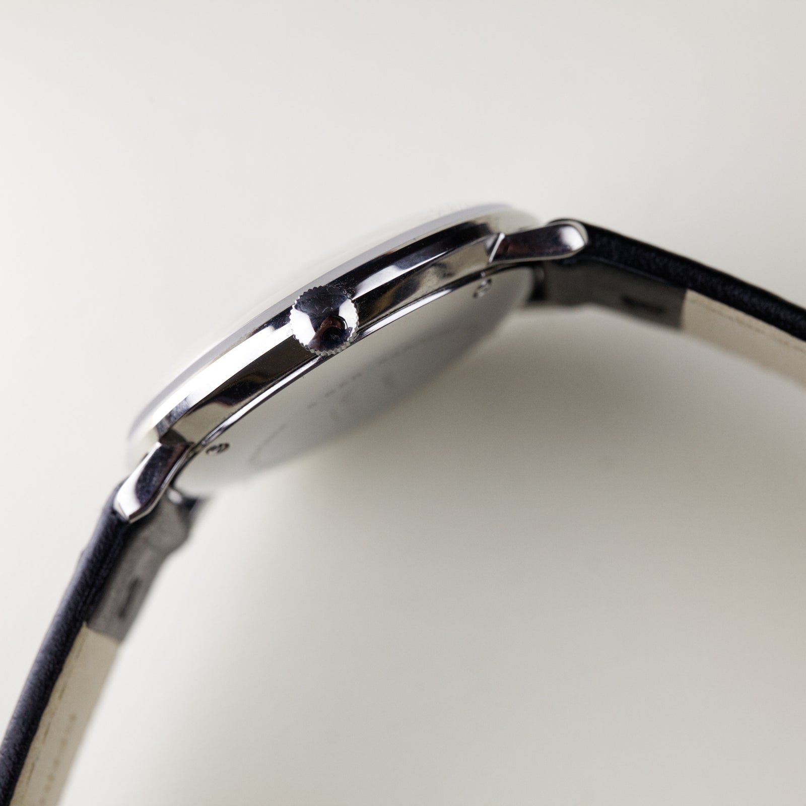 Junghans - max bill Handaufzug 27/3702.02