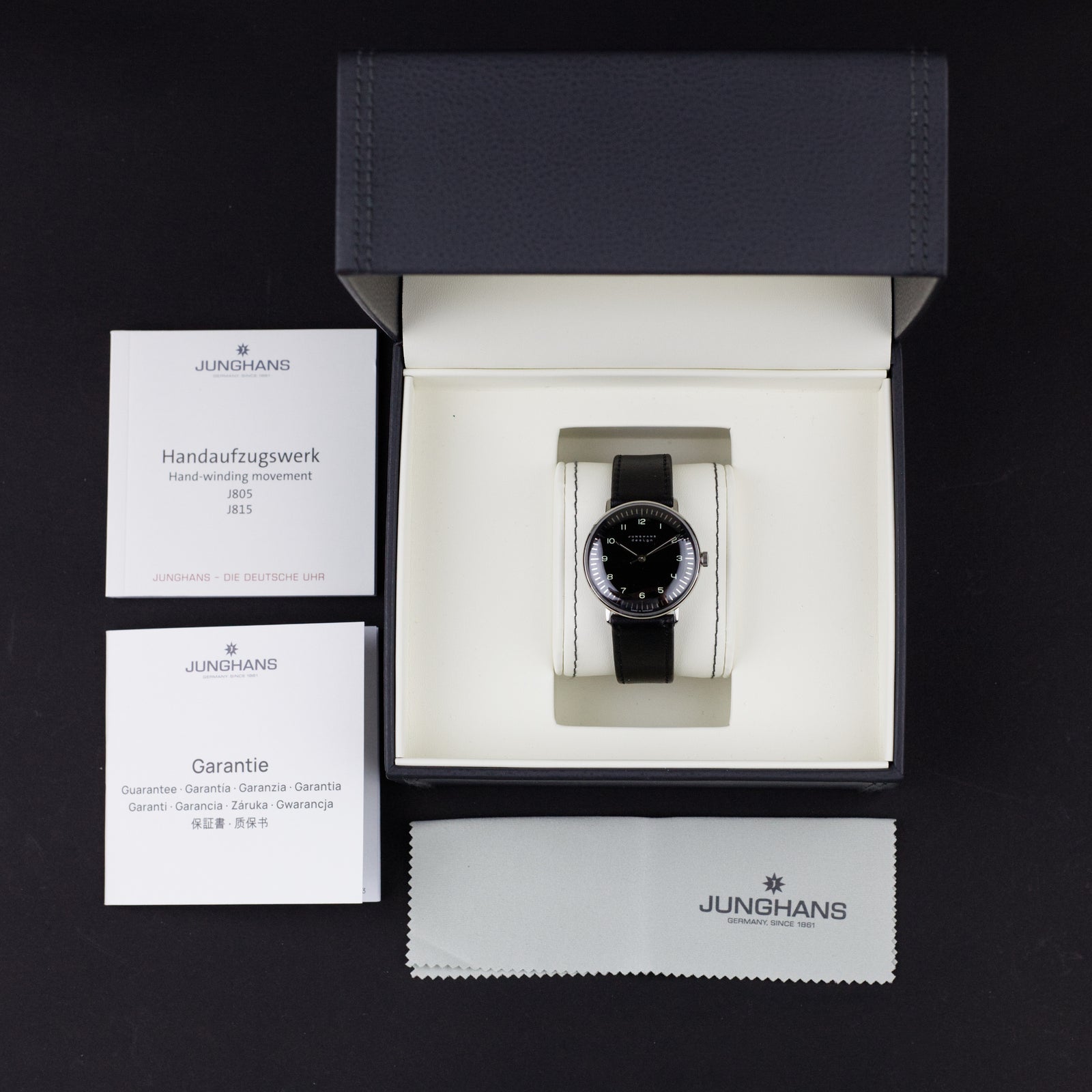 Junghans - max bill Handaufzug 27/3702.02
