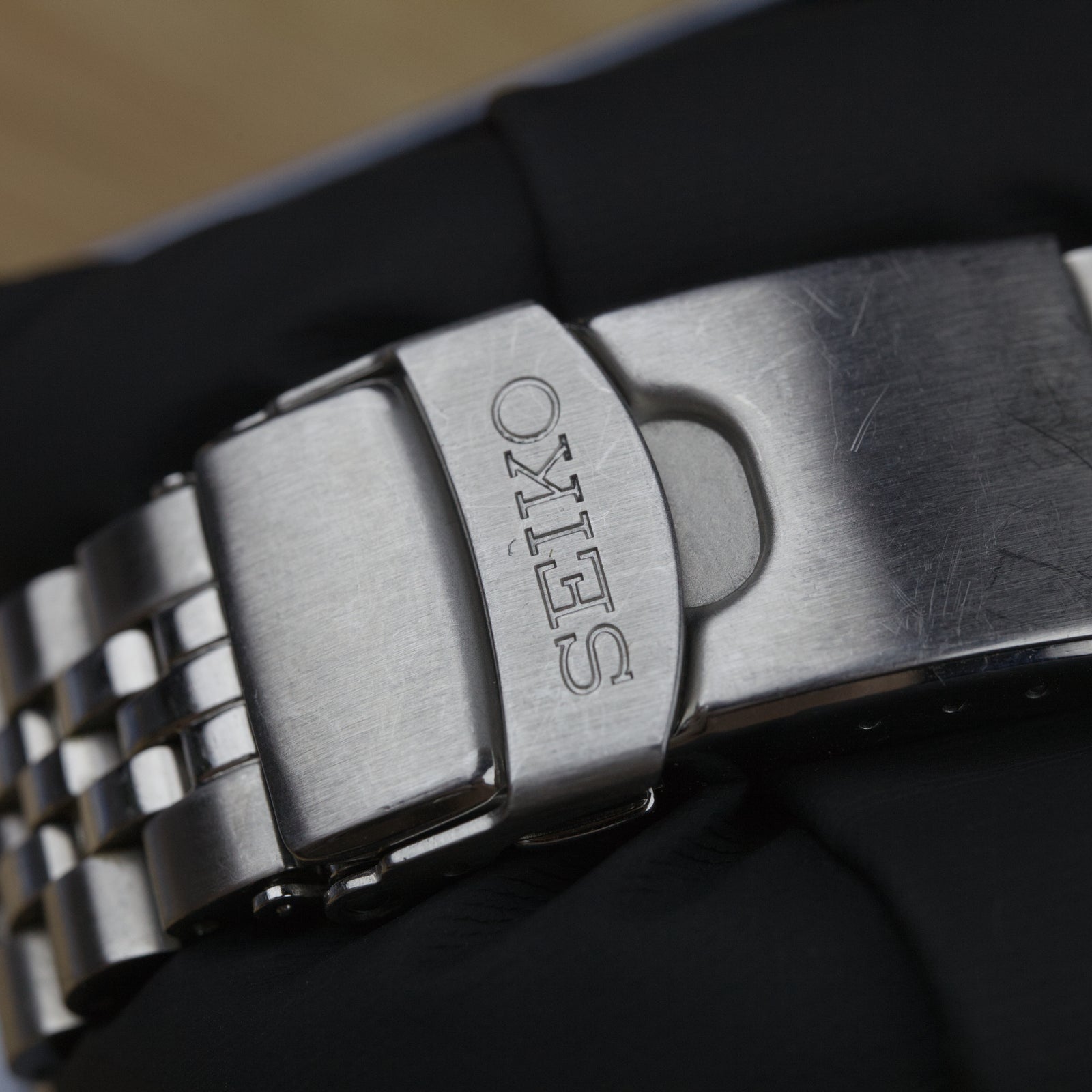 Seiko 5 - GMT SSK003