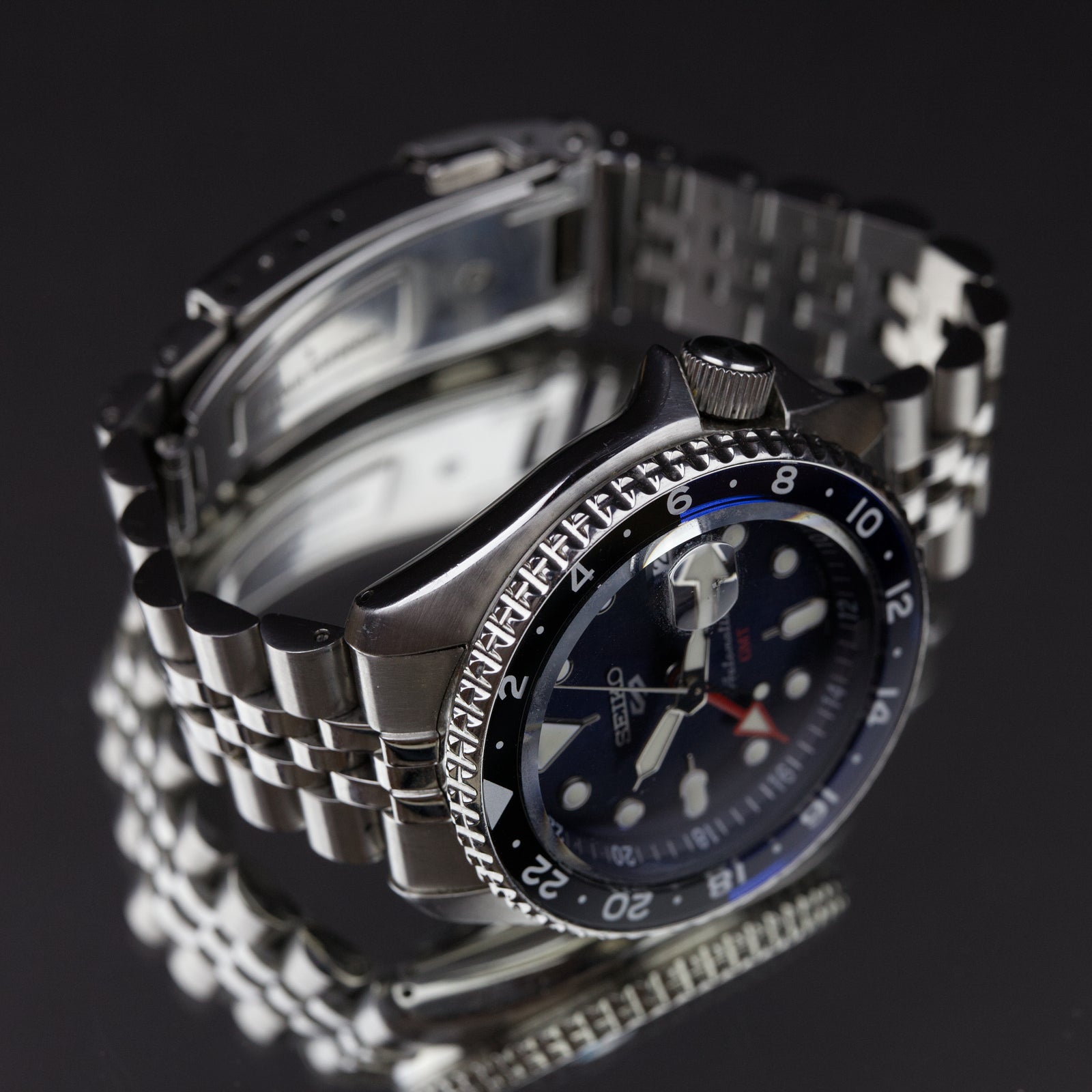 Seiko 5 - GMT SSK003