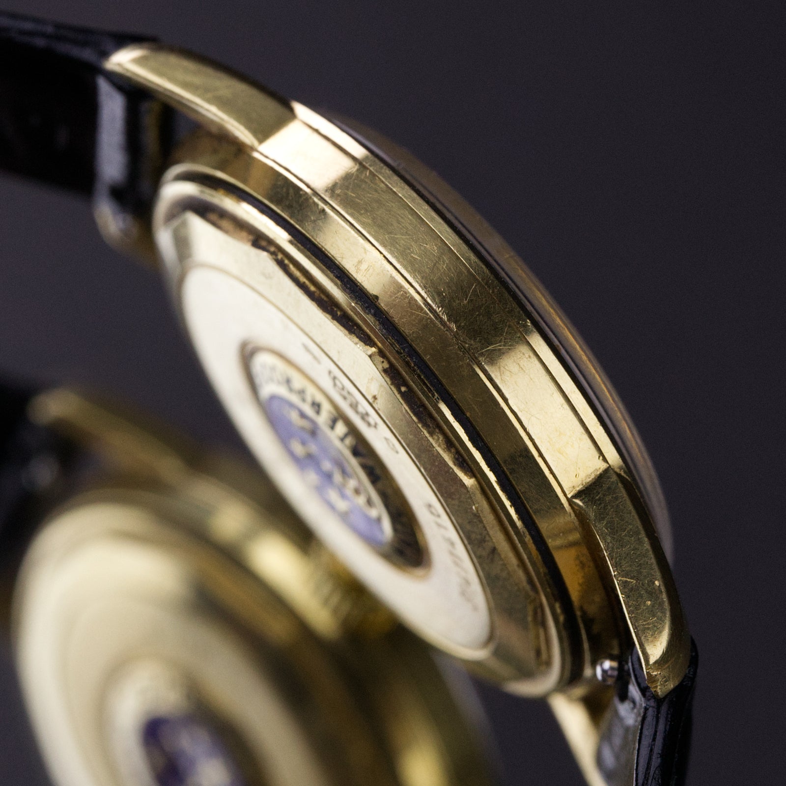 Longines - Conquest L1.611.6 (18K Gold)