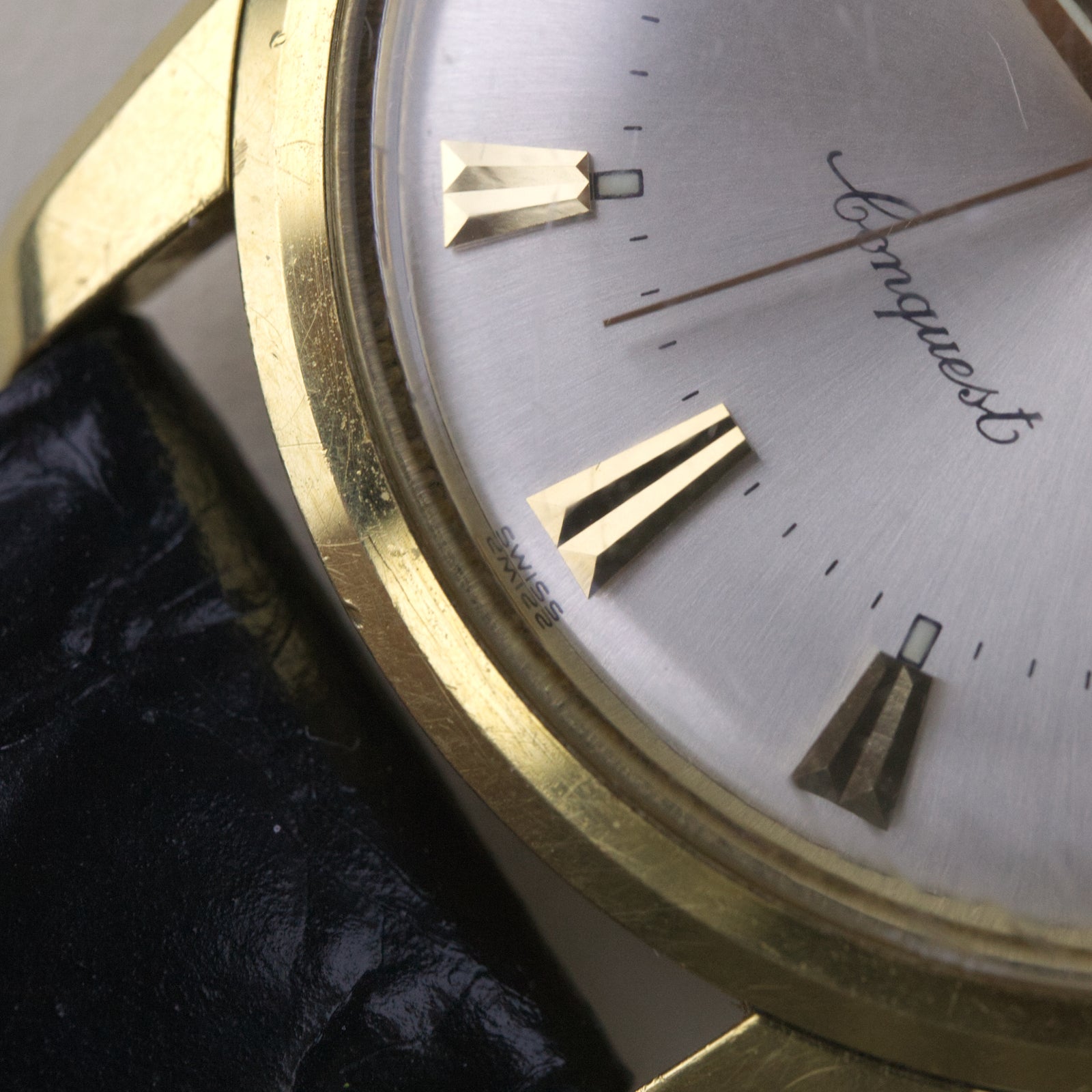 Longines - Conquest L1.611.6 (18K Gold)