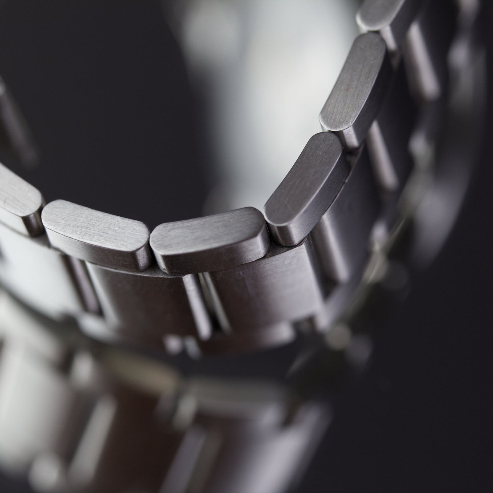 Farer - Resolute 36mm