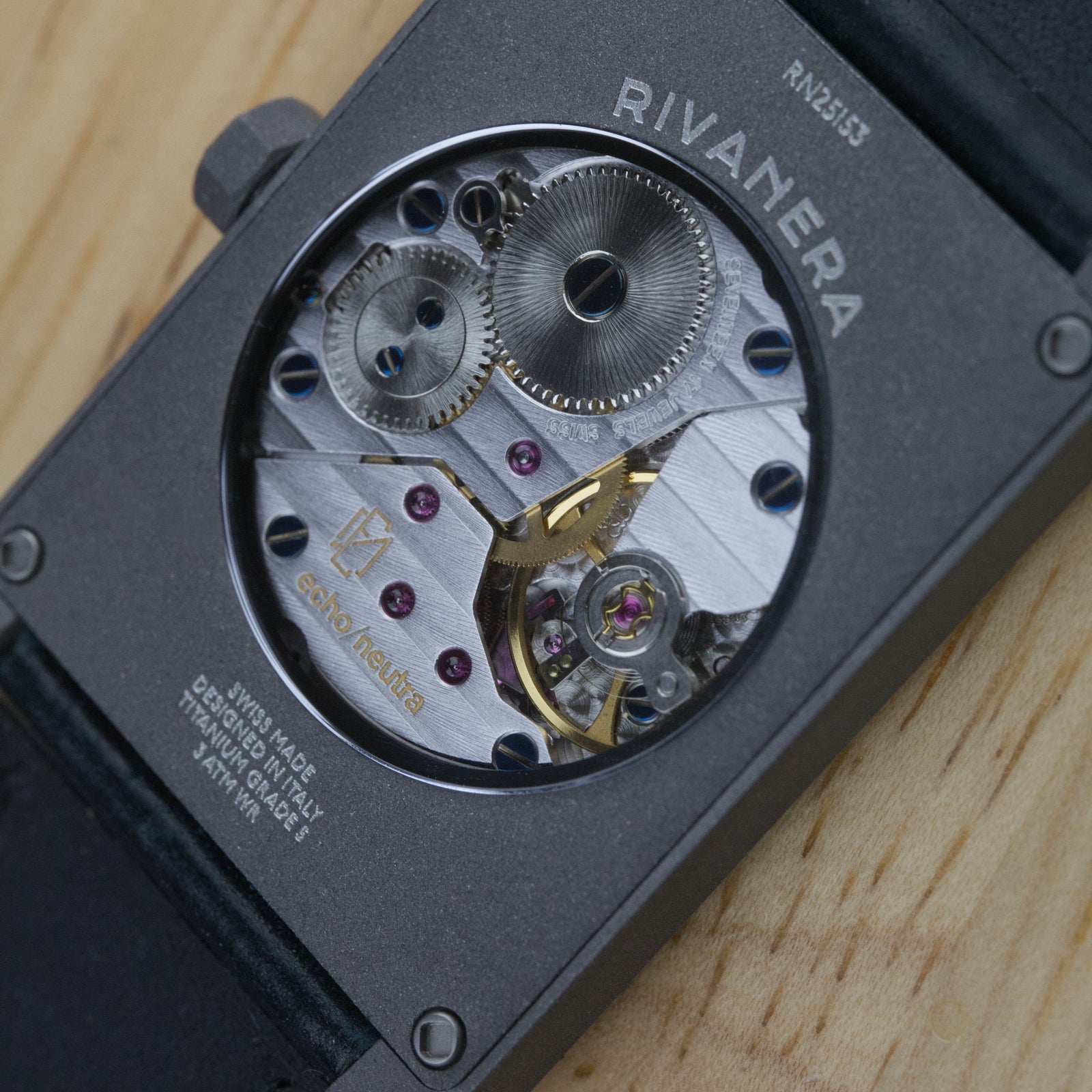Rivanera - Grey