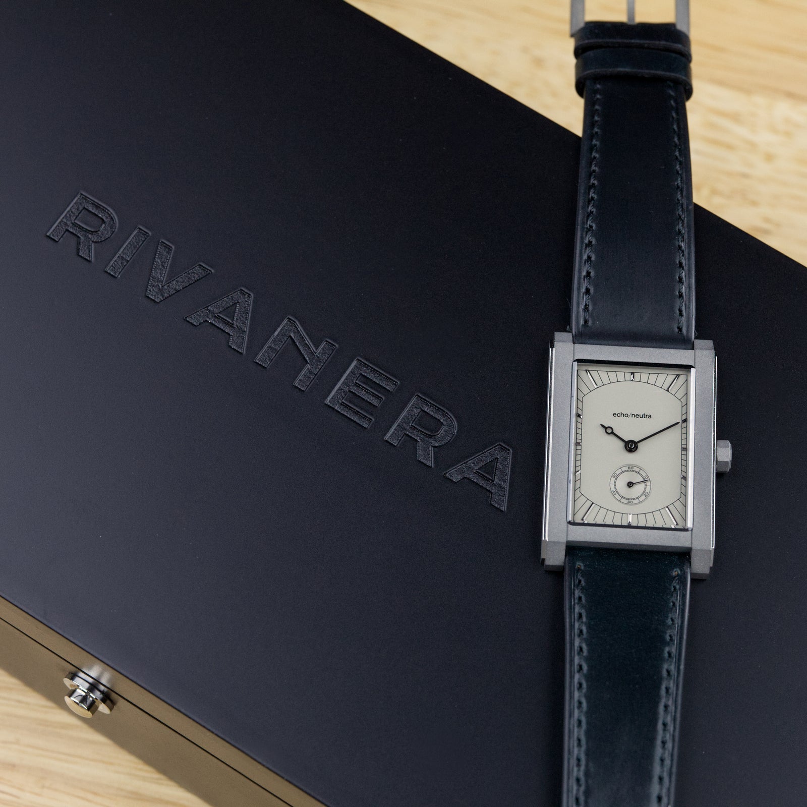 Rivanera - Grey