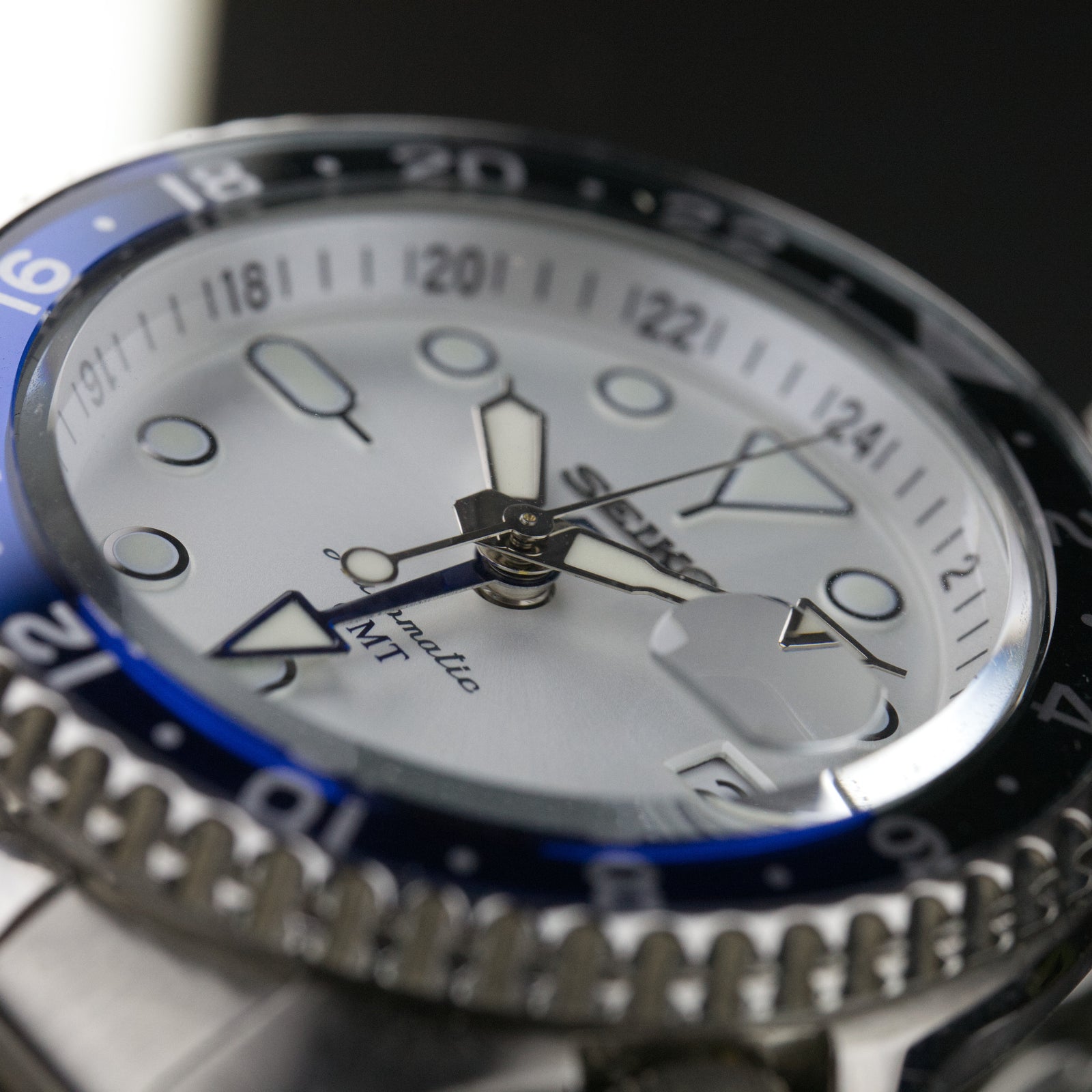 Seiko 5 - GMT SSK033
