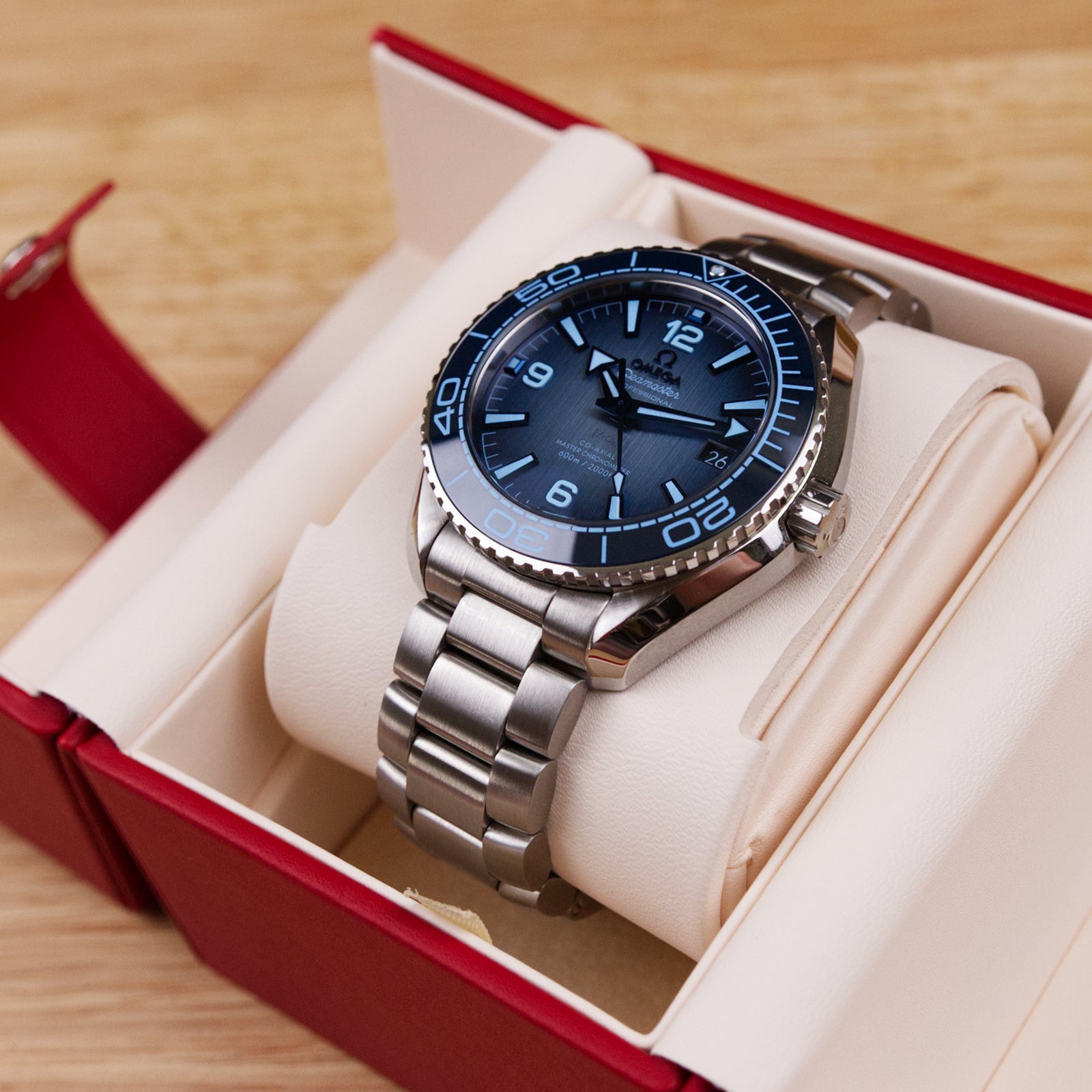 Omega Seamaster Planet Ocean (Summer Blue)