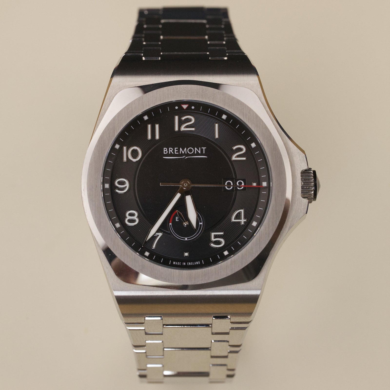 Bremont Supernova (Black with Numerals)