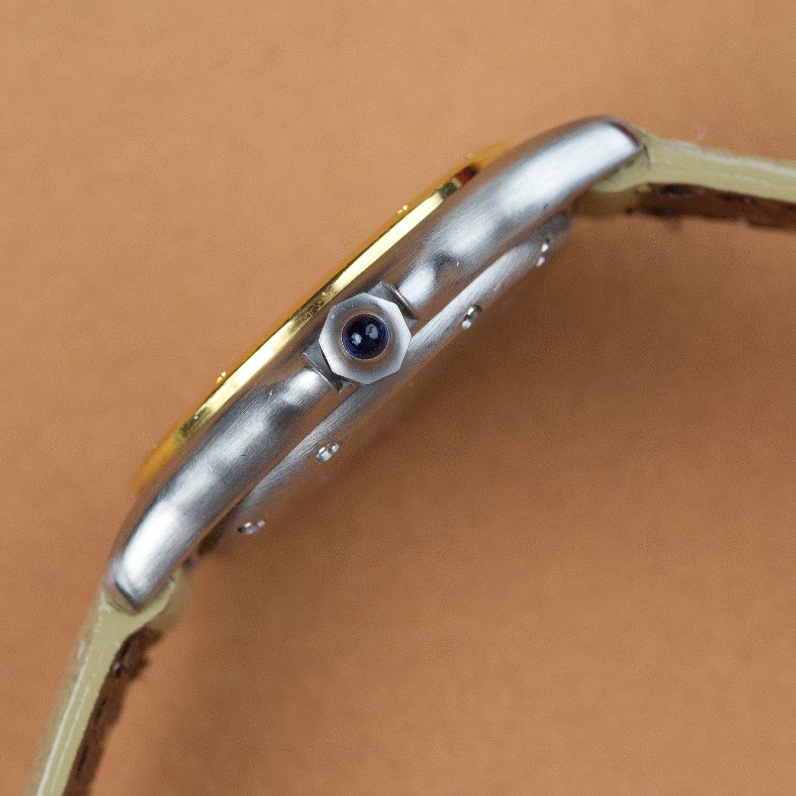 Cartier - 1190 Quartz (26mm Ladies)