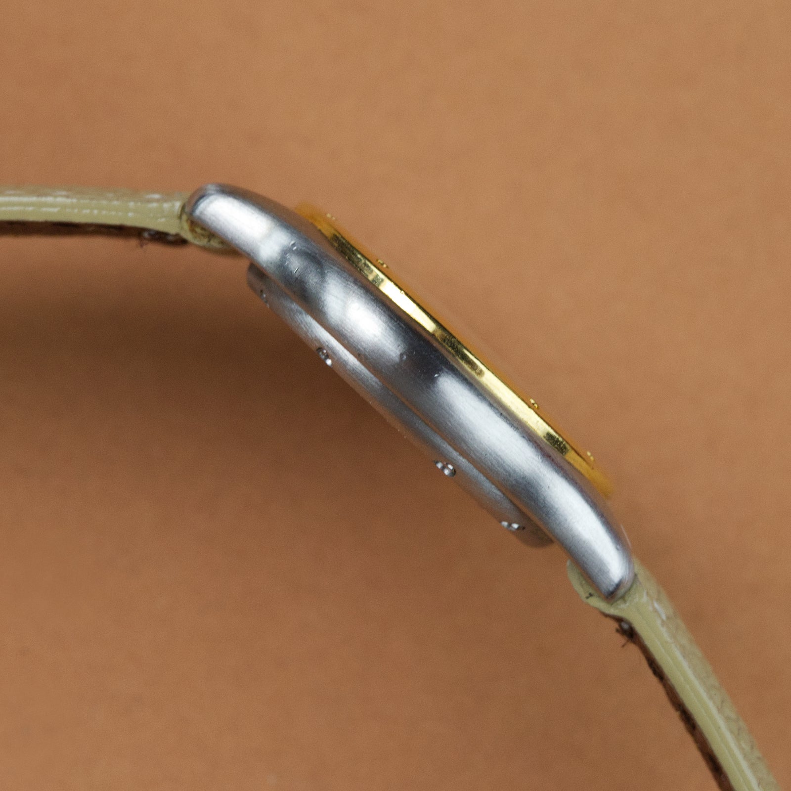 Cartier - 1190 Quartz (26mm Ladies)