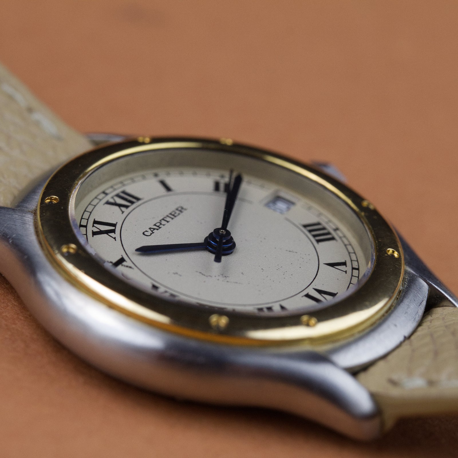 Cartier - 1190 Quartz (26mm Ladies)