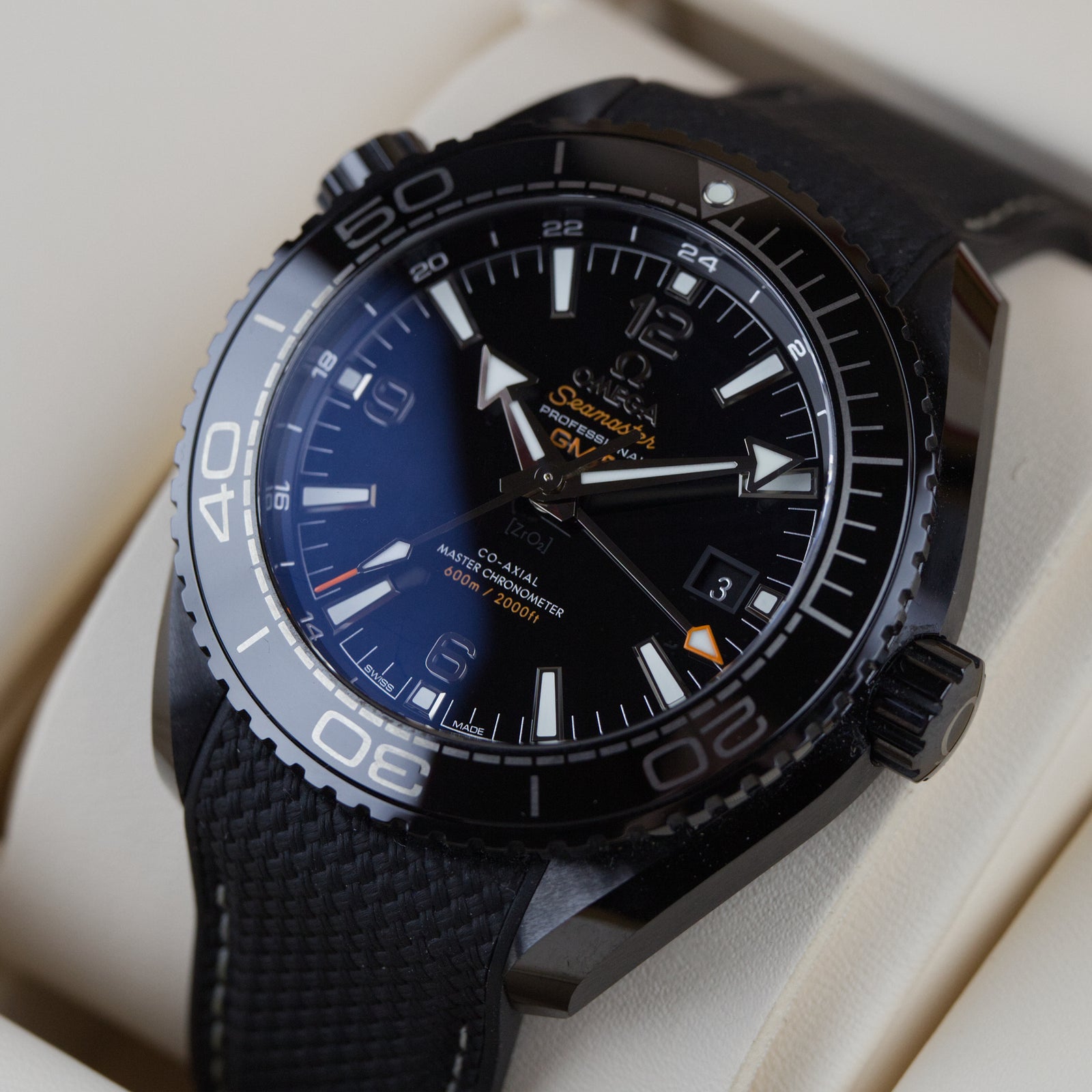Omega Seamaster Planet Ocean (Ceramic) GMT