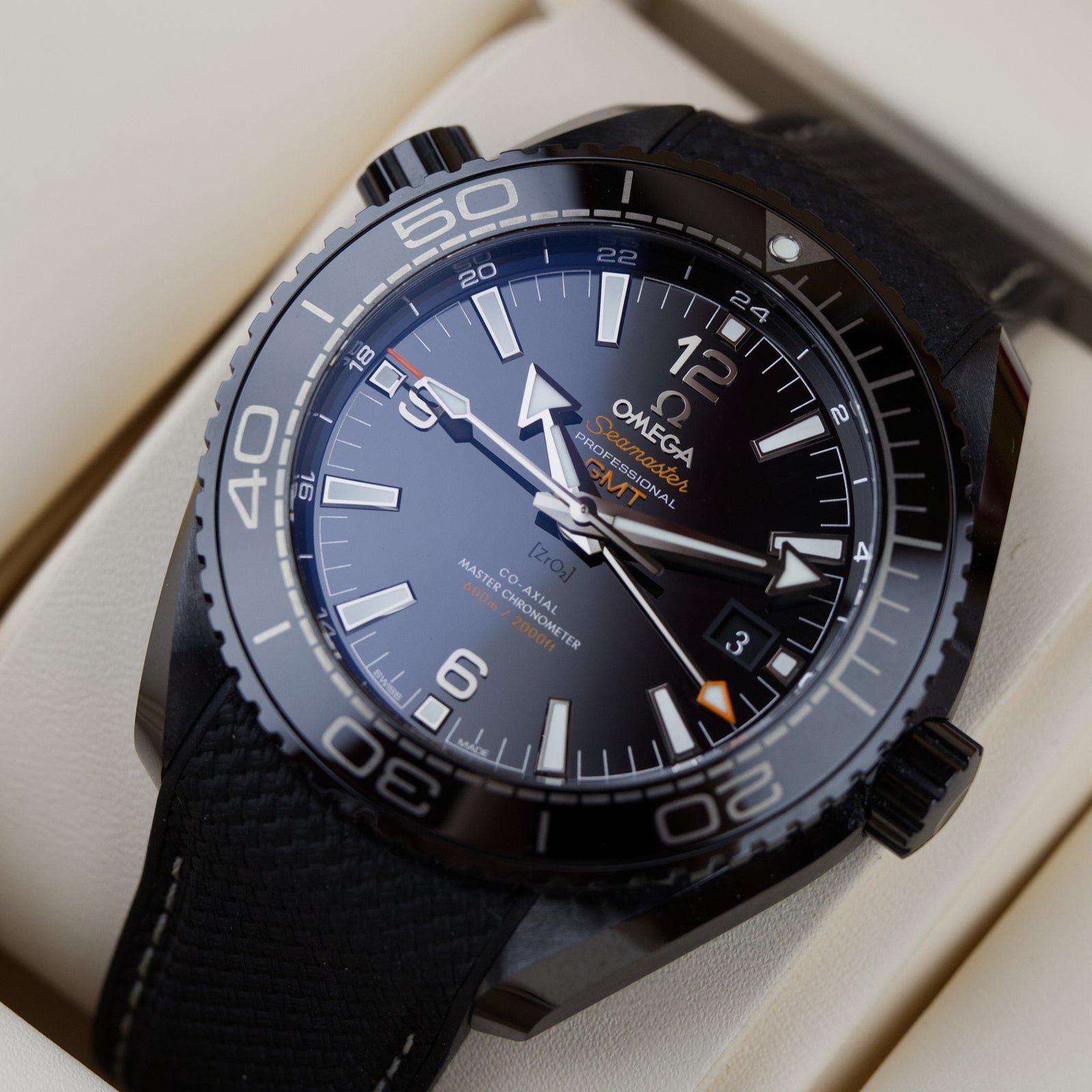 Omega Seamaster Planet Ocean (Ceramic) GMT