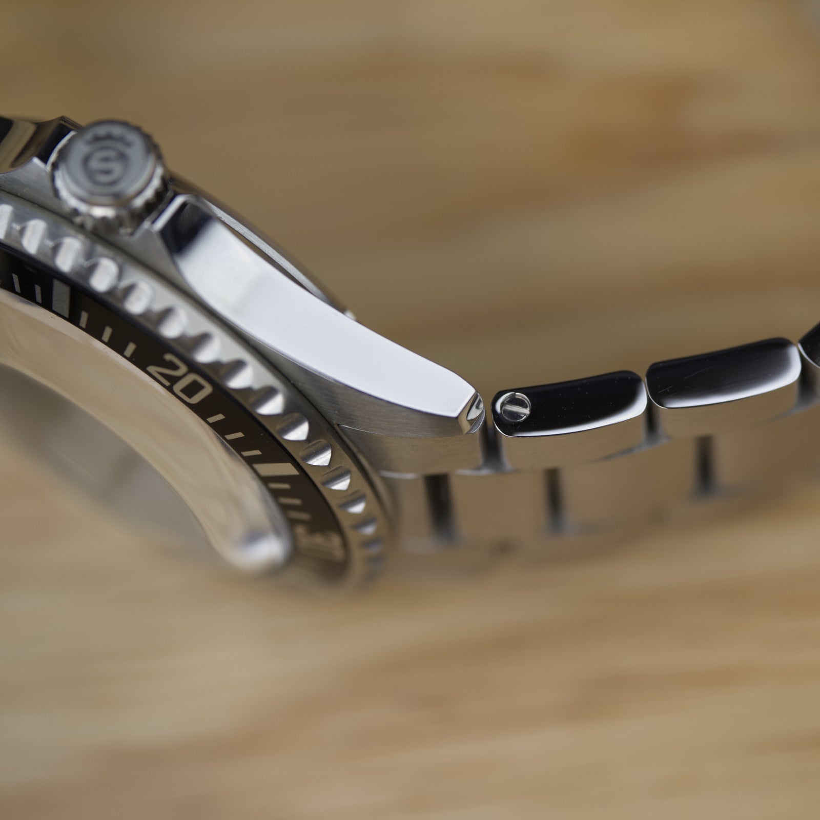 Steinhart - OVM Limited Edition 42 Hesalite